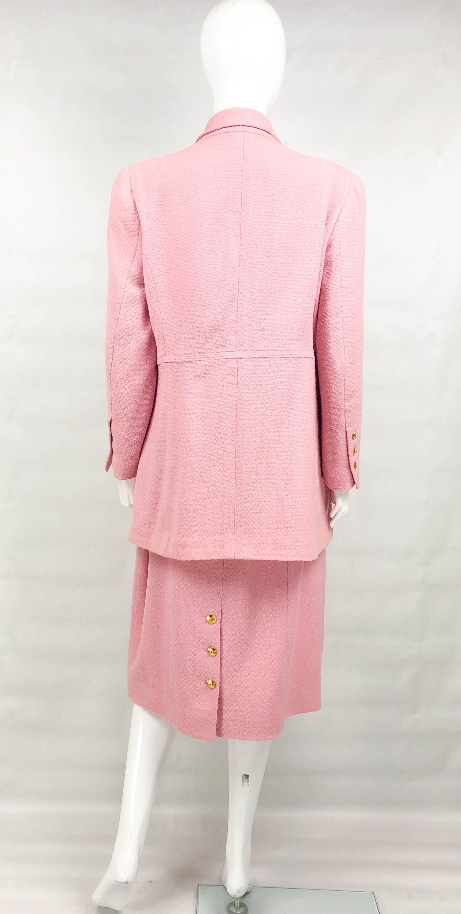 1996 Chanel Pink Wool Skirt Suit With Gilt Logo Buttons (Large Size) For Sale 1