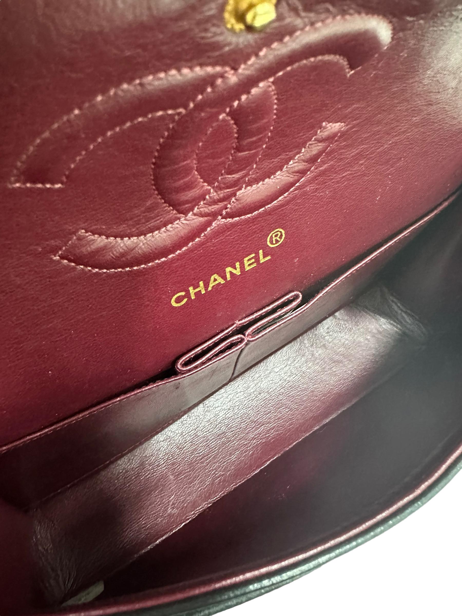 1996 Chanel Timeless Classic 2.55 Black Leather Top Shoulder Bag For Sale 11