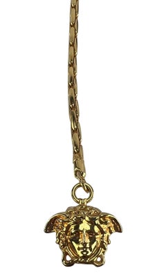 1996 Gianni Versace Faux Tortoise Shell Gold Chain Medusa Pendant Sunglasses