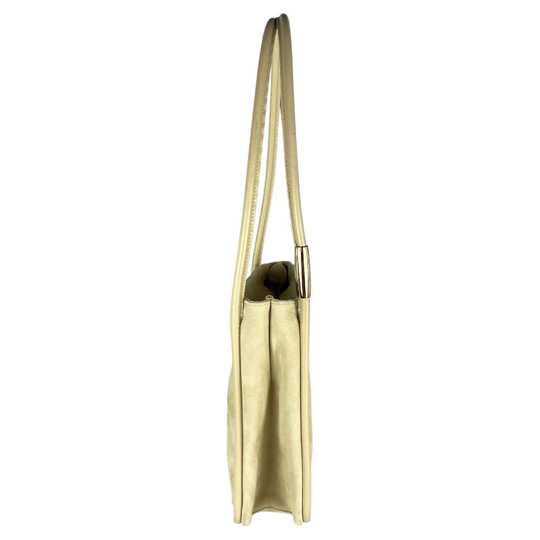 1996 Gucci by Tom Ford Beige Suede Leather Hoop Shoulder Bag NWT For ...