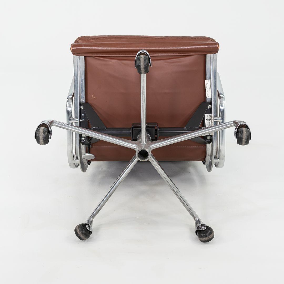 1996 Herman Miller Eames Soft Pad Chefsessel Brown Leder 2x vorhanden im Angebot 5