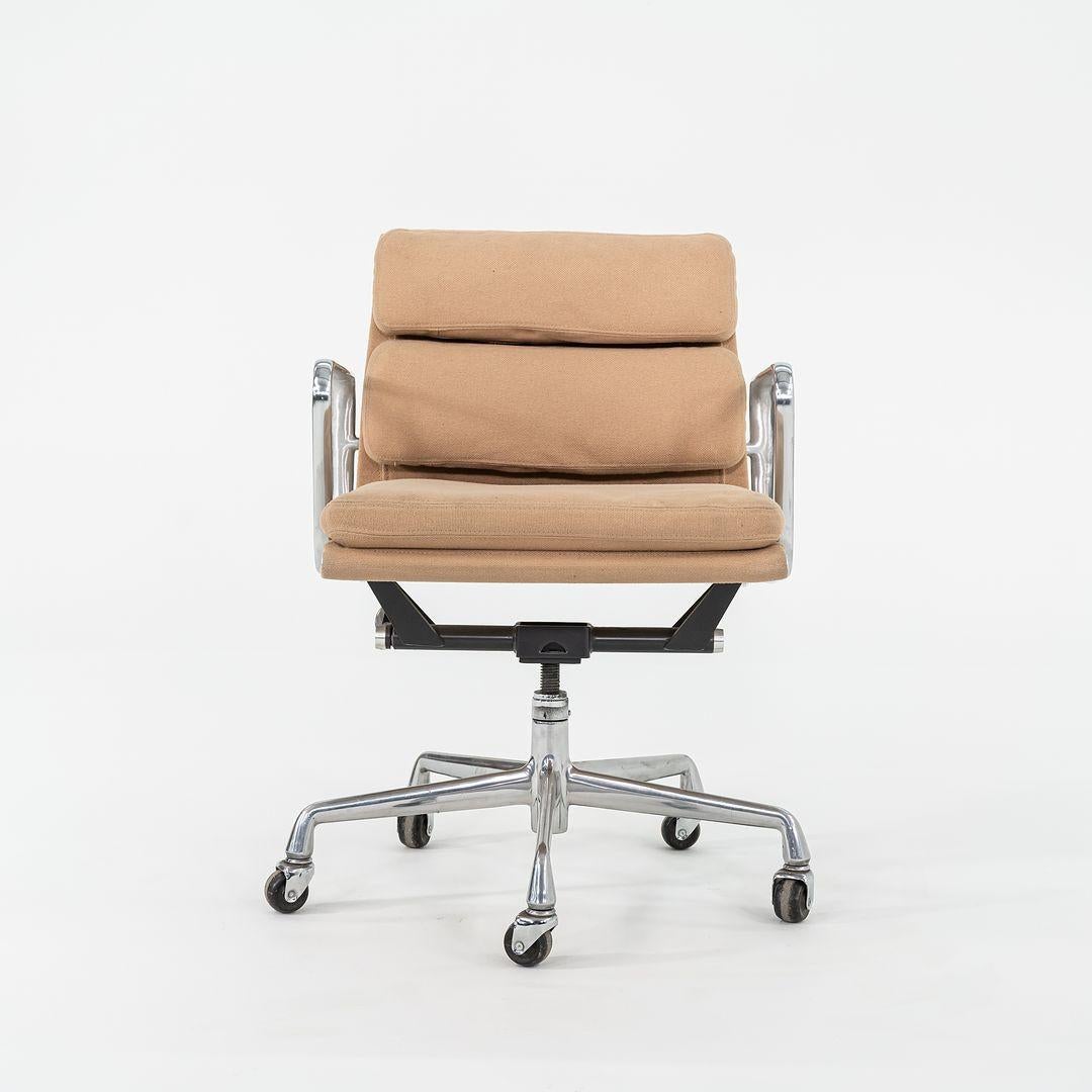 These are Eames Aluminum Group Soft Pad Management Desk Chairs, Model EA435, designed by Charles and Ray Eames for Herman Miller in 1969. These examples date to the mid-1990s. The listed price includes one chair, and we have several chairs available