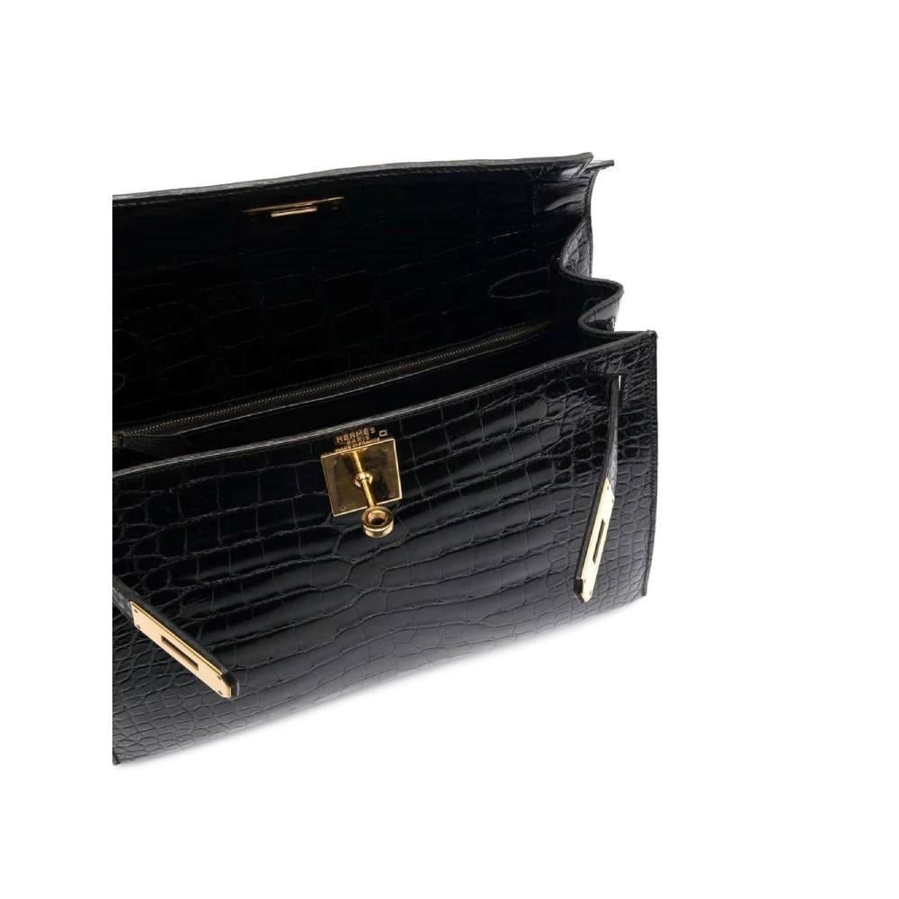 Women's 1996 Hermès Vintage glossy black crocodile leather 28 cm Kelly bag