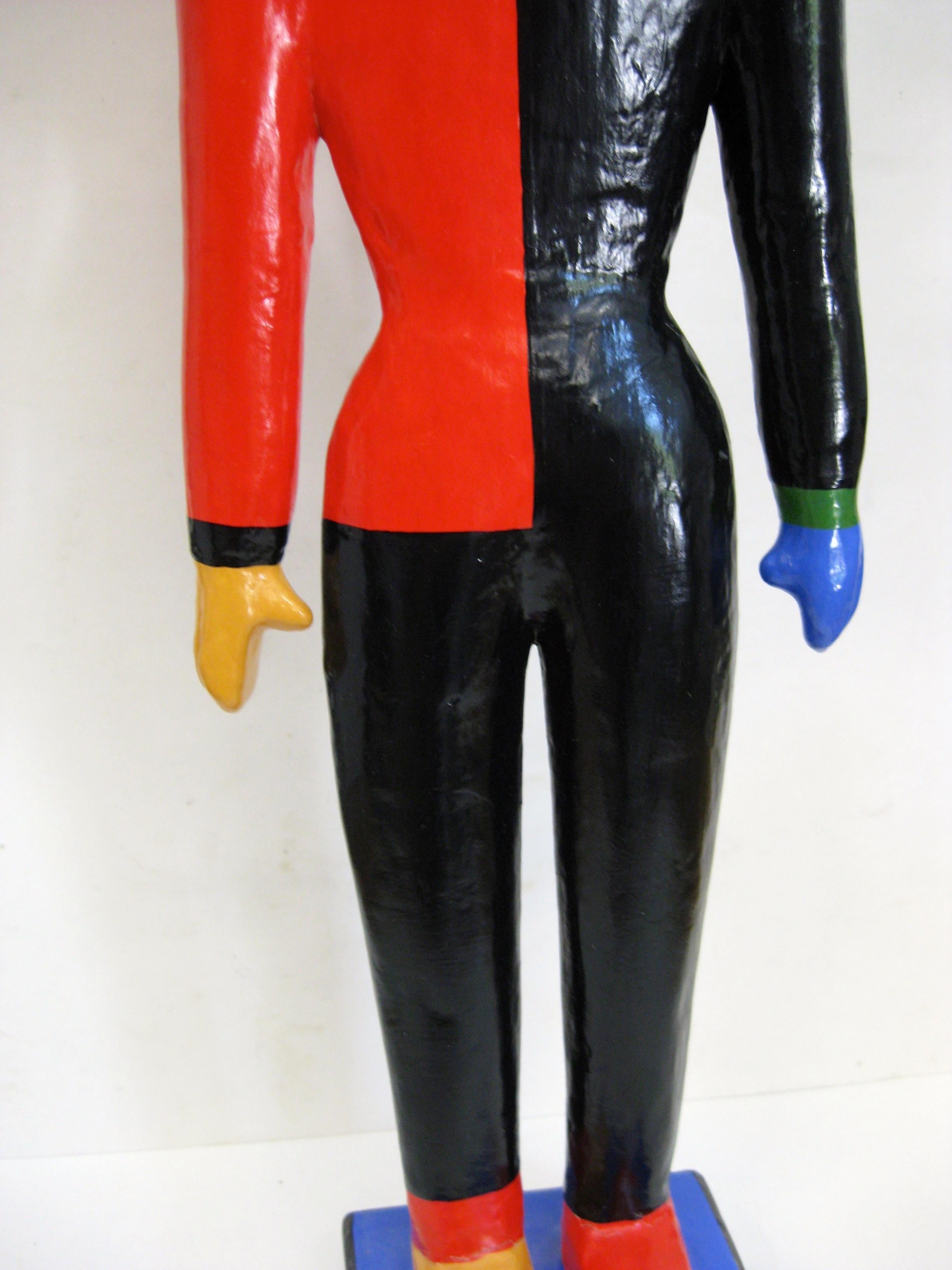 Fait main 1996 Kazimir Malevich Guggenheim Museum Papier Mache Figural Sculpture SRFG en vente