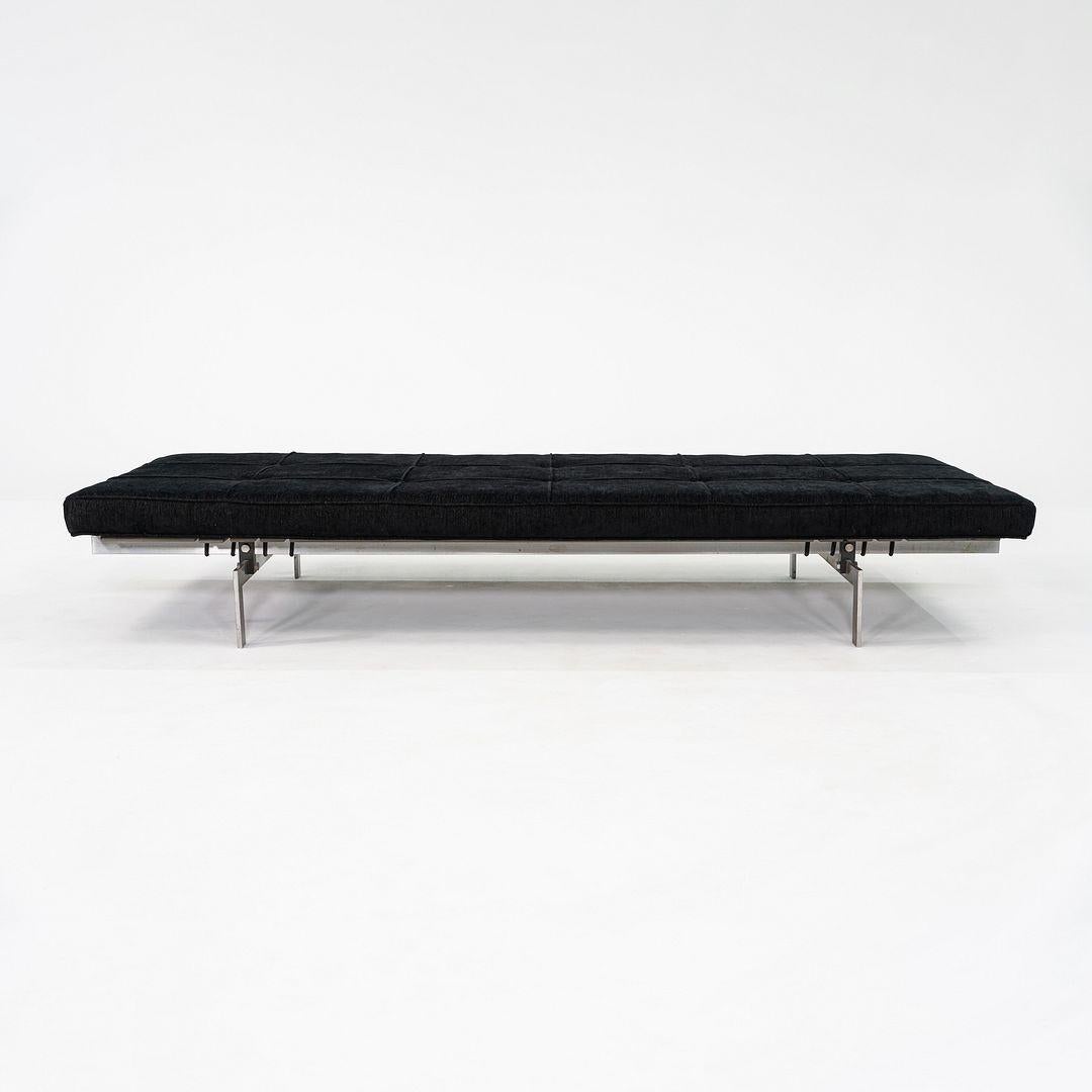 Moderne 1996 Poul Kjaerholm pour Fritz Hansen PK80 Daybed en tissu noir 3x Disponible en vente