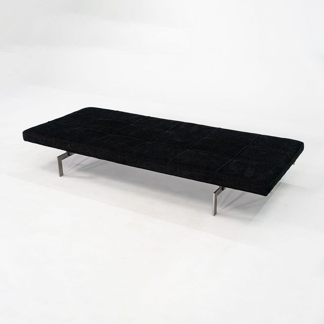 Danois 1996 Poul Kjaerholm pour Fritz Hansen PK80 Daybed en tissu noir 3x Disponible en vente
