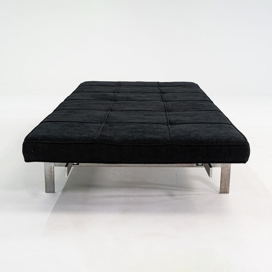 Acier 1996 Poul Kjaerholm pour Fritz Hansen PK80 Daybed en tissu noir 3x Disponible en vente