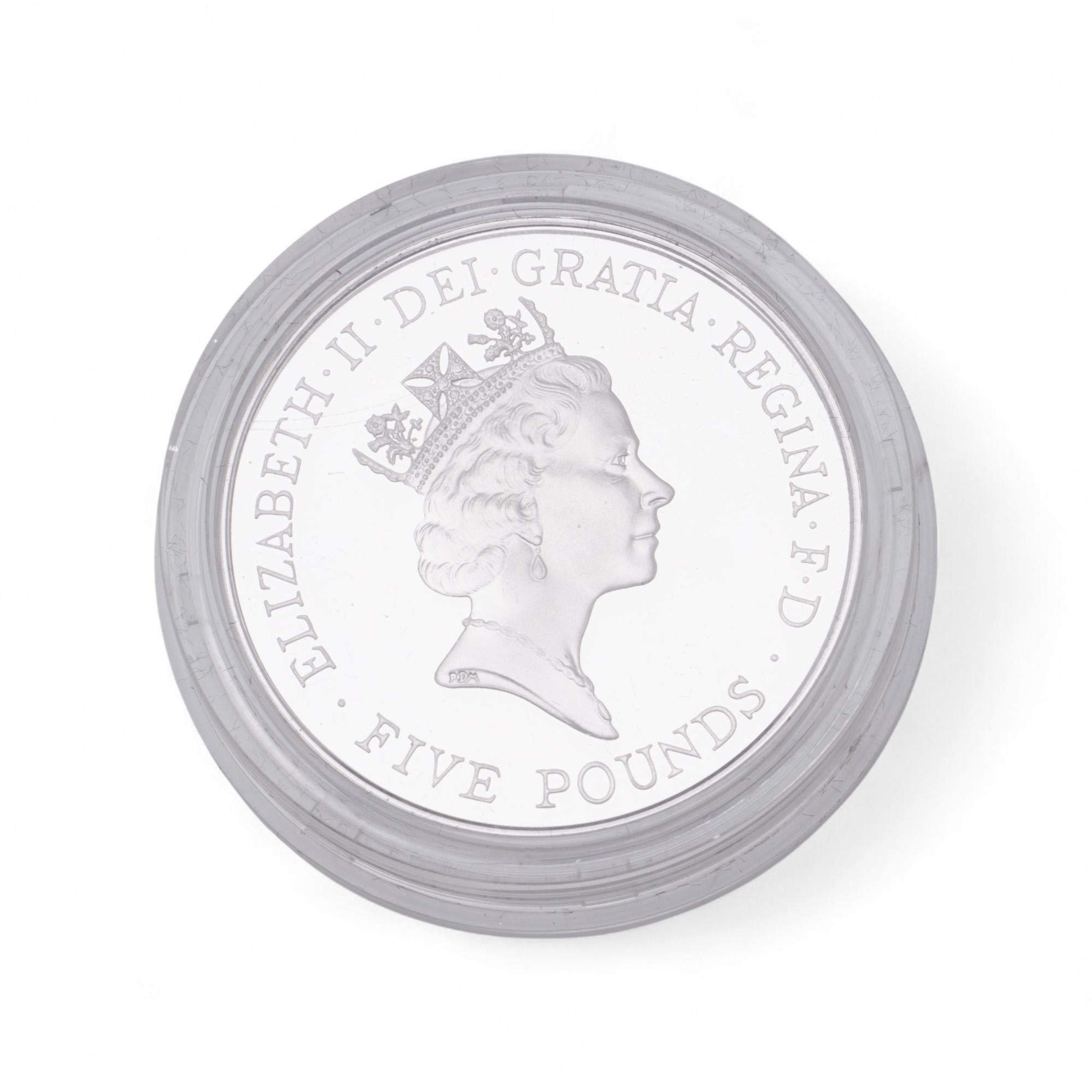 1996 Queen Elizabeth II 70th Birthday £5 Silver Proof Crown – Royal Mint Box For Sale 3