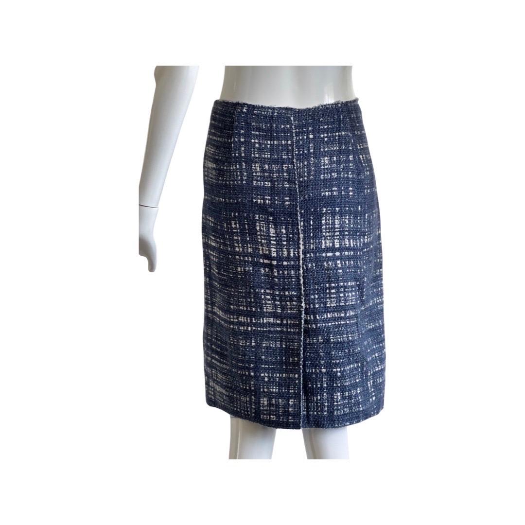 1996 S/S Prada Linen Cornflower Skirt In Good Condition For Sale In Miami, FL
