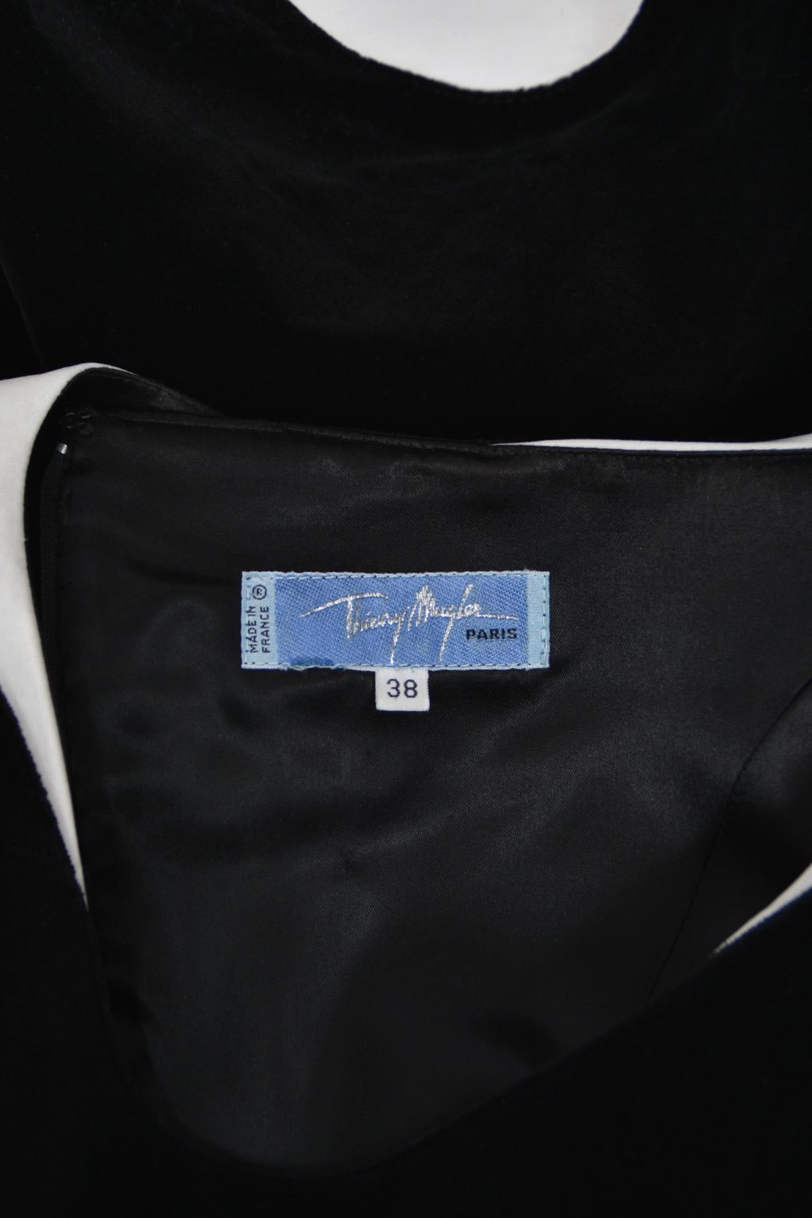 1996 Thierry Mugler Black Velvet & White Silk Sculpted Futuristic Mini Dress For Sale 8