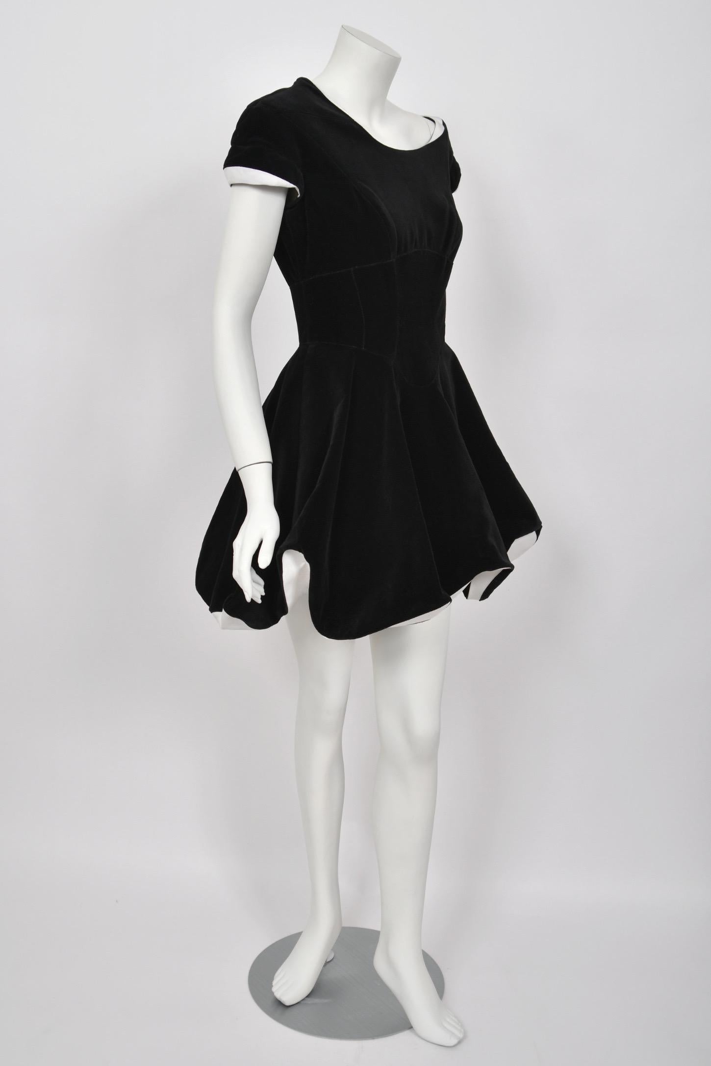 1996 Thierry Mugler Black Velvet & White Silk Sculpted Futuristic Mini Dress For Sale 1