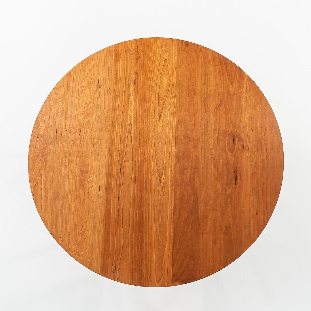 American 1996 Thomas Moser Cabinetmakers Solid Cherry Dining / Cafe Table 30 inch