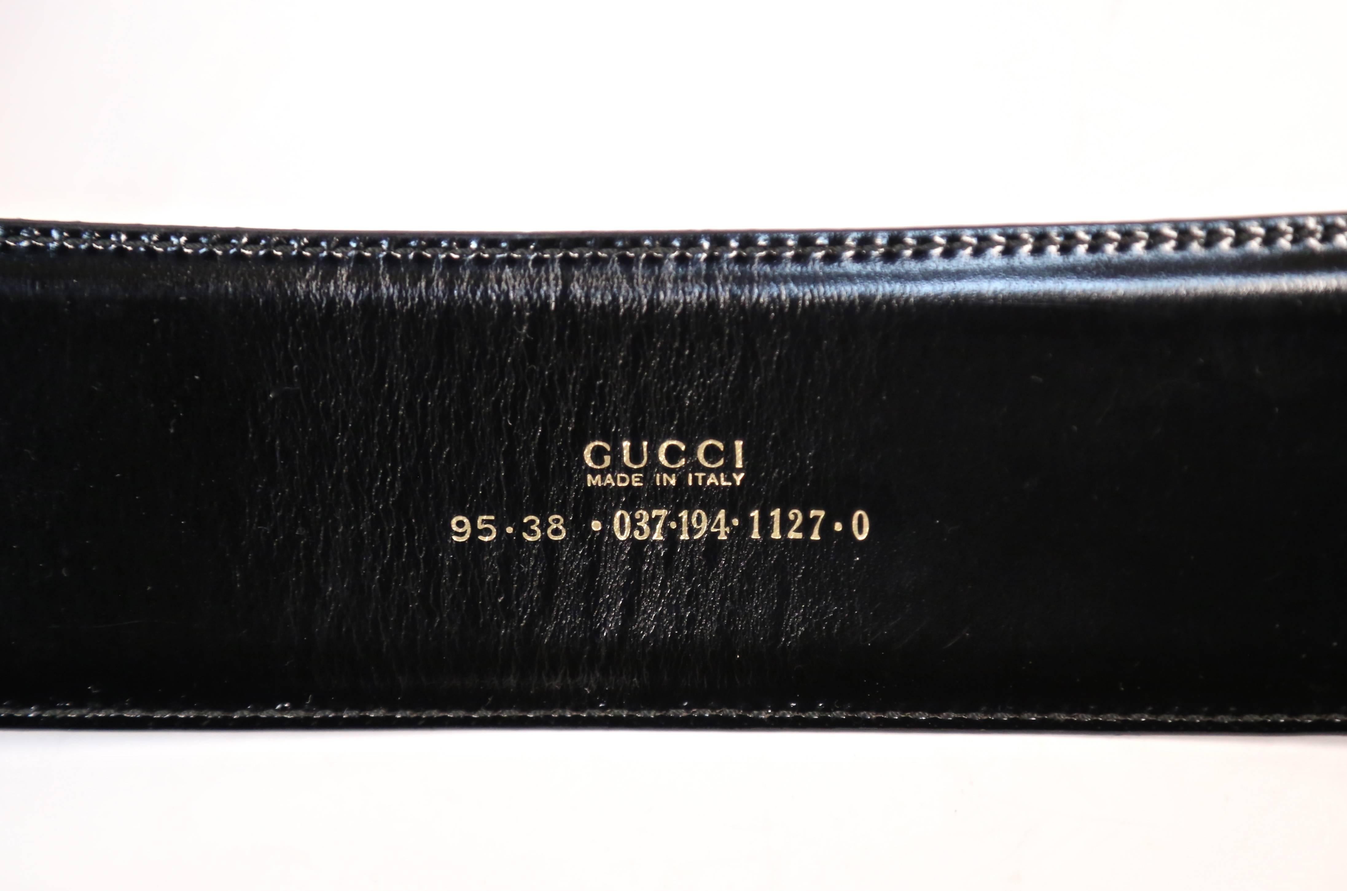 1996 TOM FORD for GUCCI black spazzalato leather belt with gilt buckle In Good Condition In San Fransisco, CA