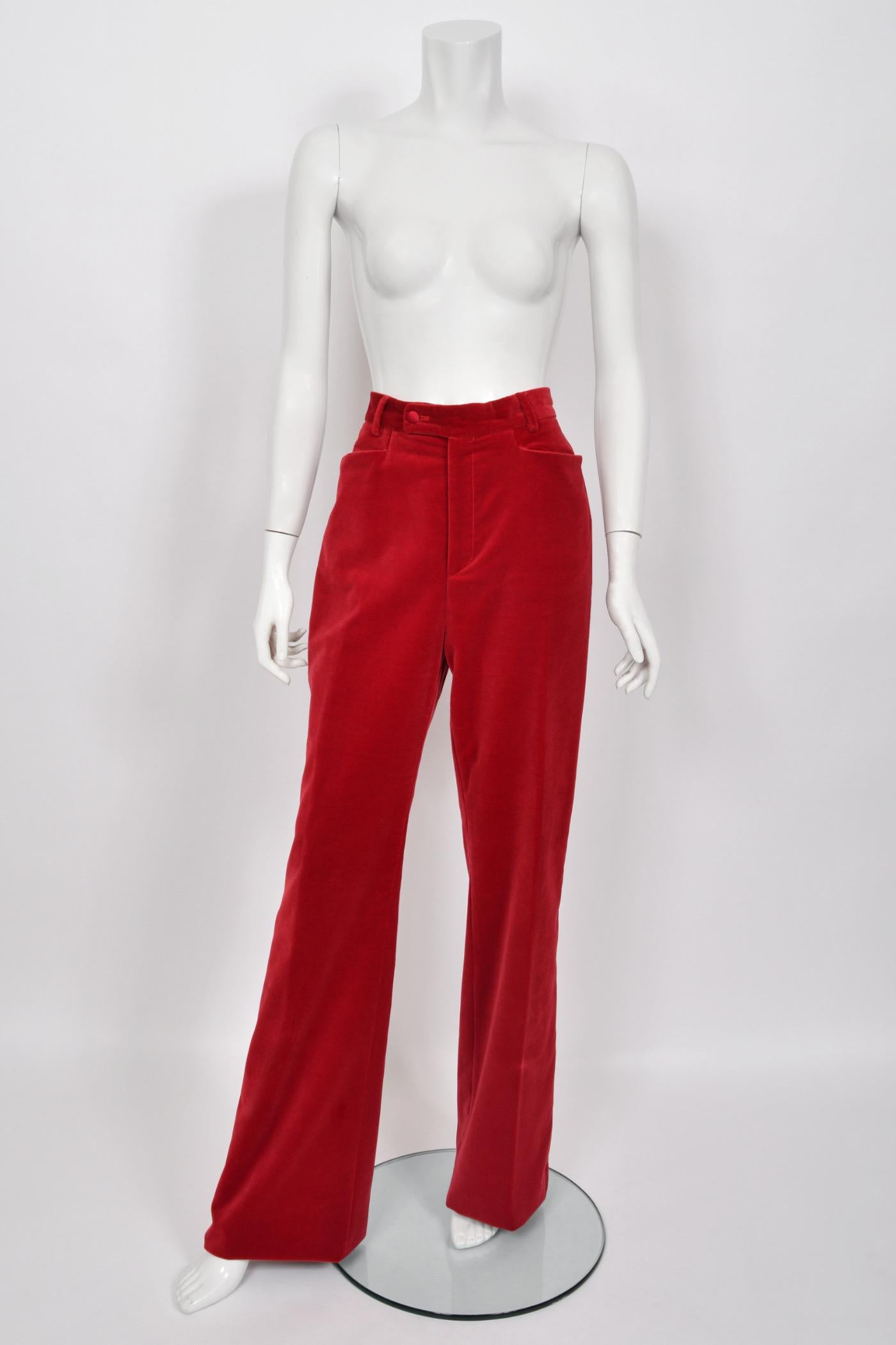 1996 Tom Ford for Gucci Red Velvet 'Gwyneth Paltrow' Tailored Jacket Pantsuit For Sale 10