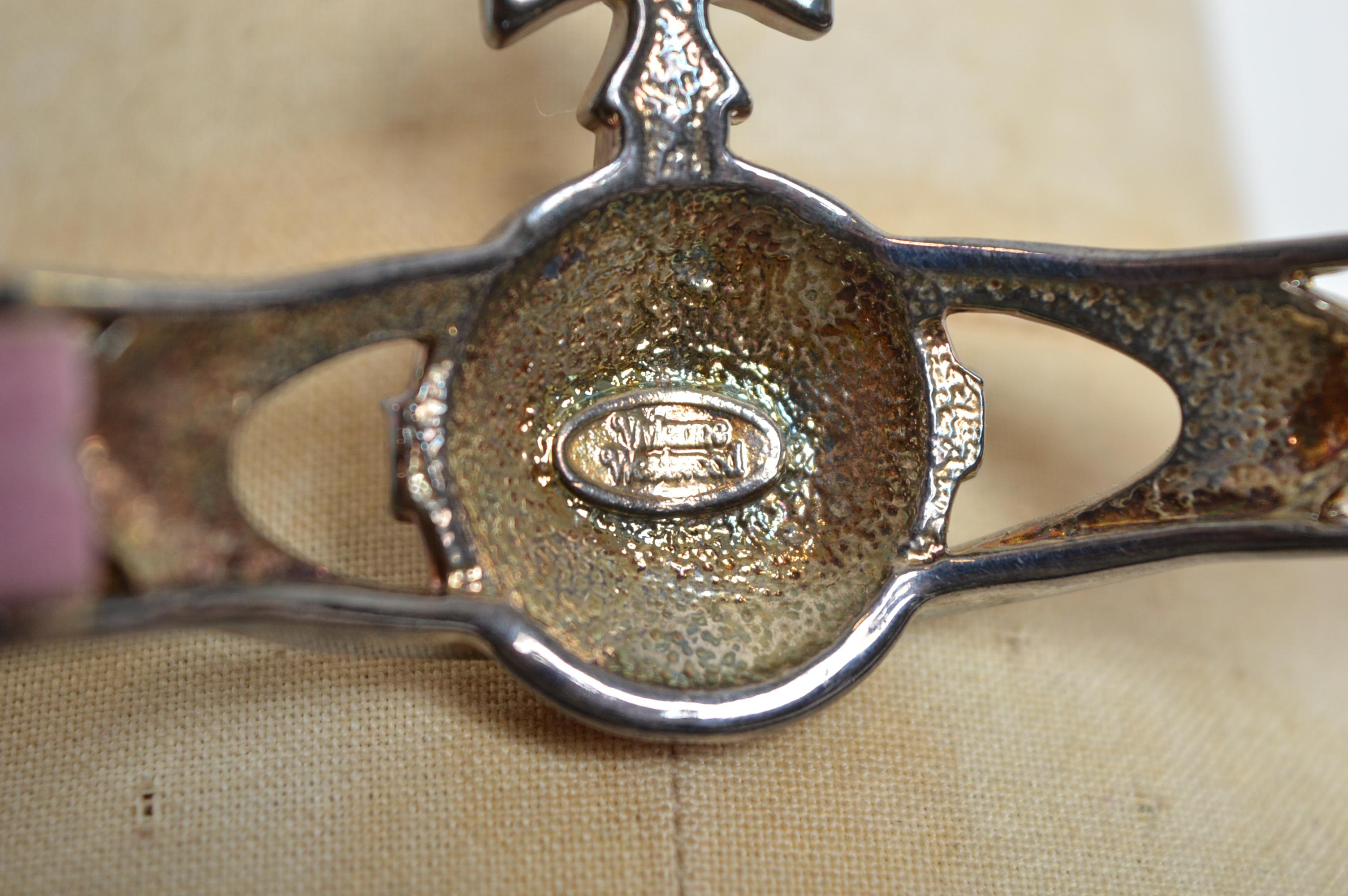 1996 Vivienne Westwood Pink Rhinestone Orb Suede Choker - Necklace In Good Condition For Sale In Sheffield, GB