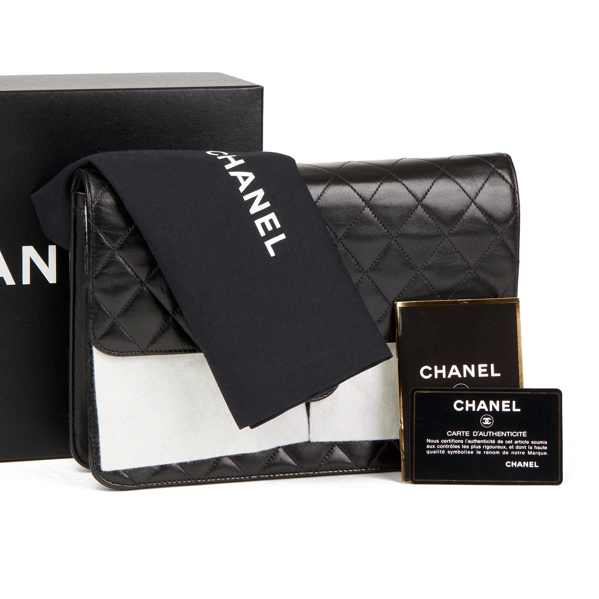 1997 Chanel Black Quilted Lambskin Vintage Medium Classic Single Flap Bag 7