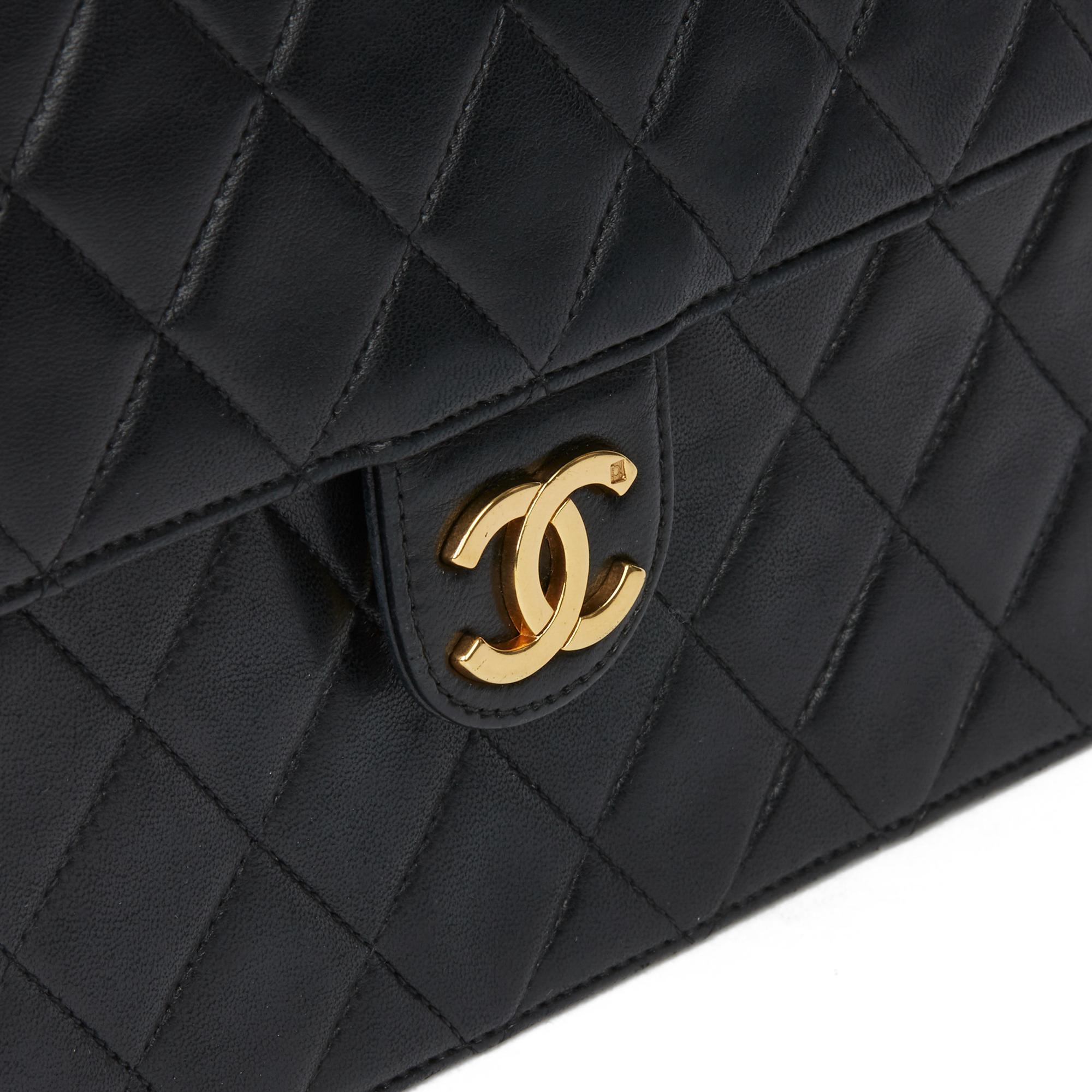 1997 Chanel Schwarz Gestepptes Lammfell Vintage Medium Classic Single Flap Tasche 3