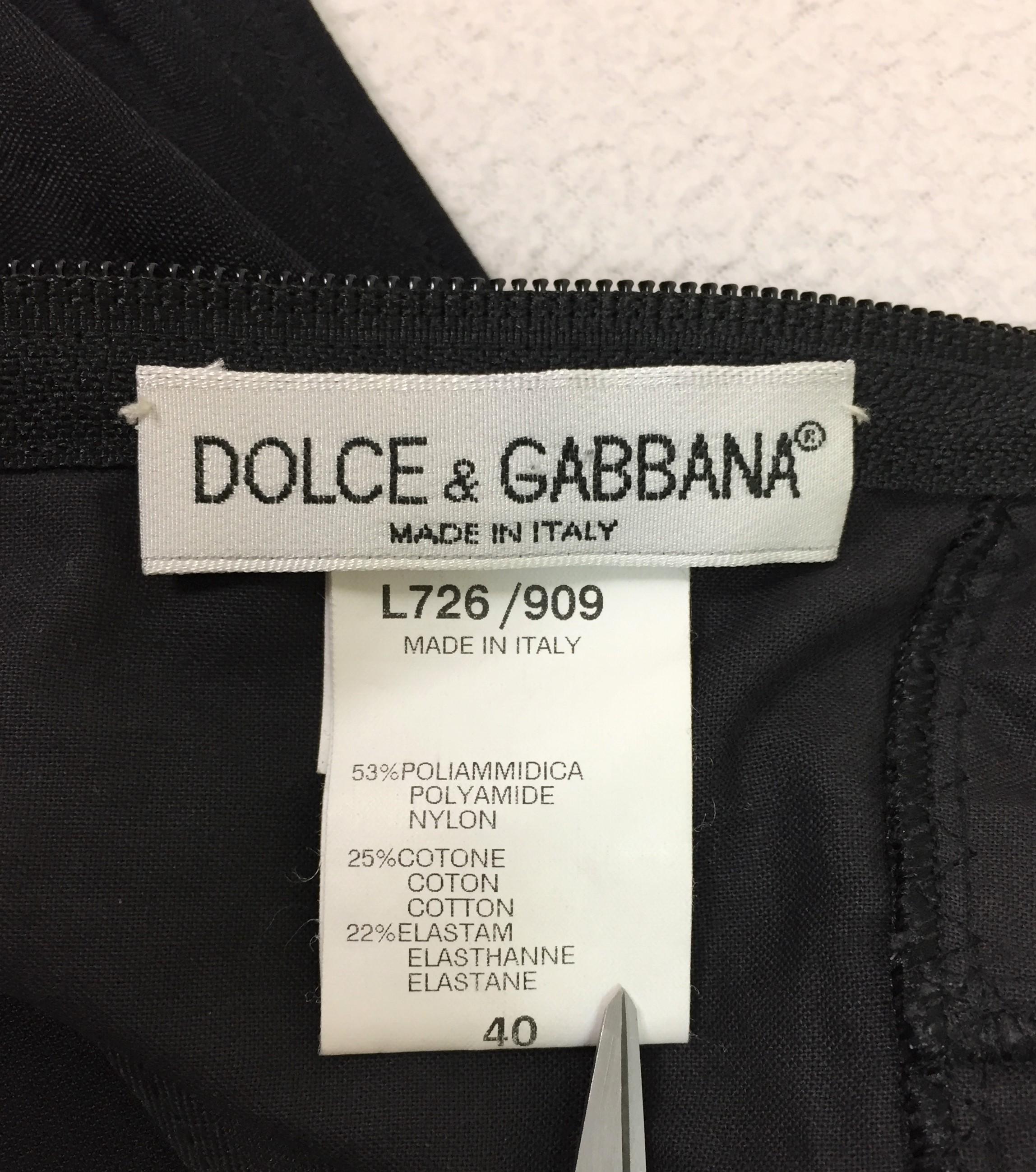1997 Dolce & Gabbana Pin-Up Black Wiggle Zip Down Dress In Good Condition In Yukon, OK