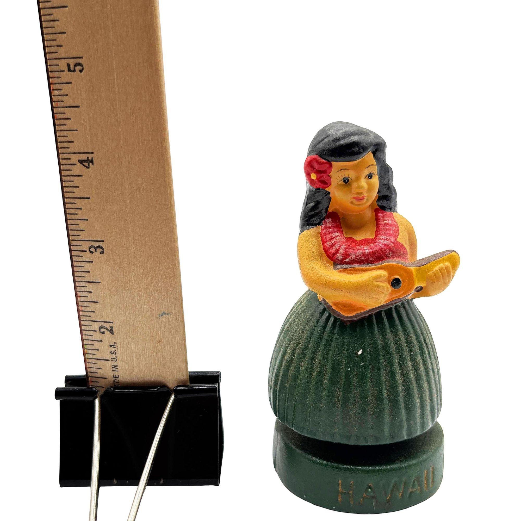 1997 Hawaii Hula Gilr Ukulele Aloha Keramik Bommelpuppe Auto Armaturenbrett im Angebot 1