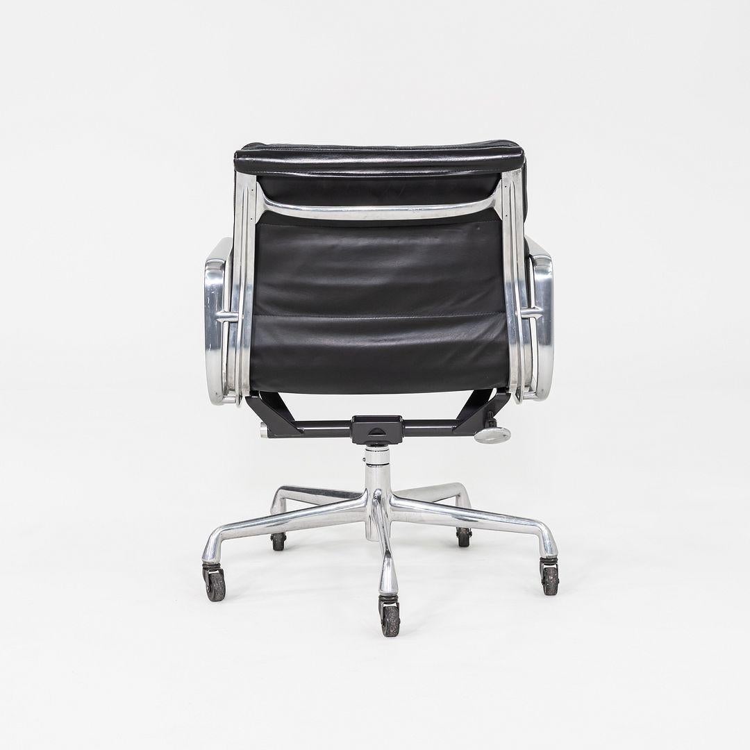 1997 Herman Miller Eames Management Soft Pad Desk Chair in schwarzem Leder (Ende des 20. Jahrhunderts) im Angebot