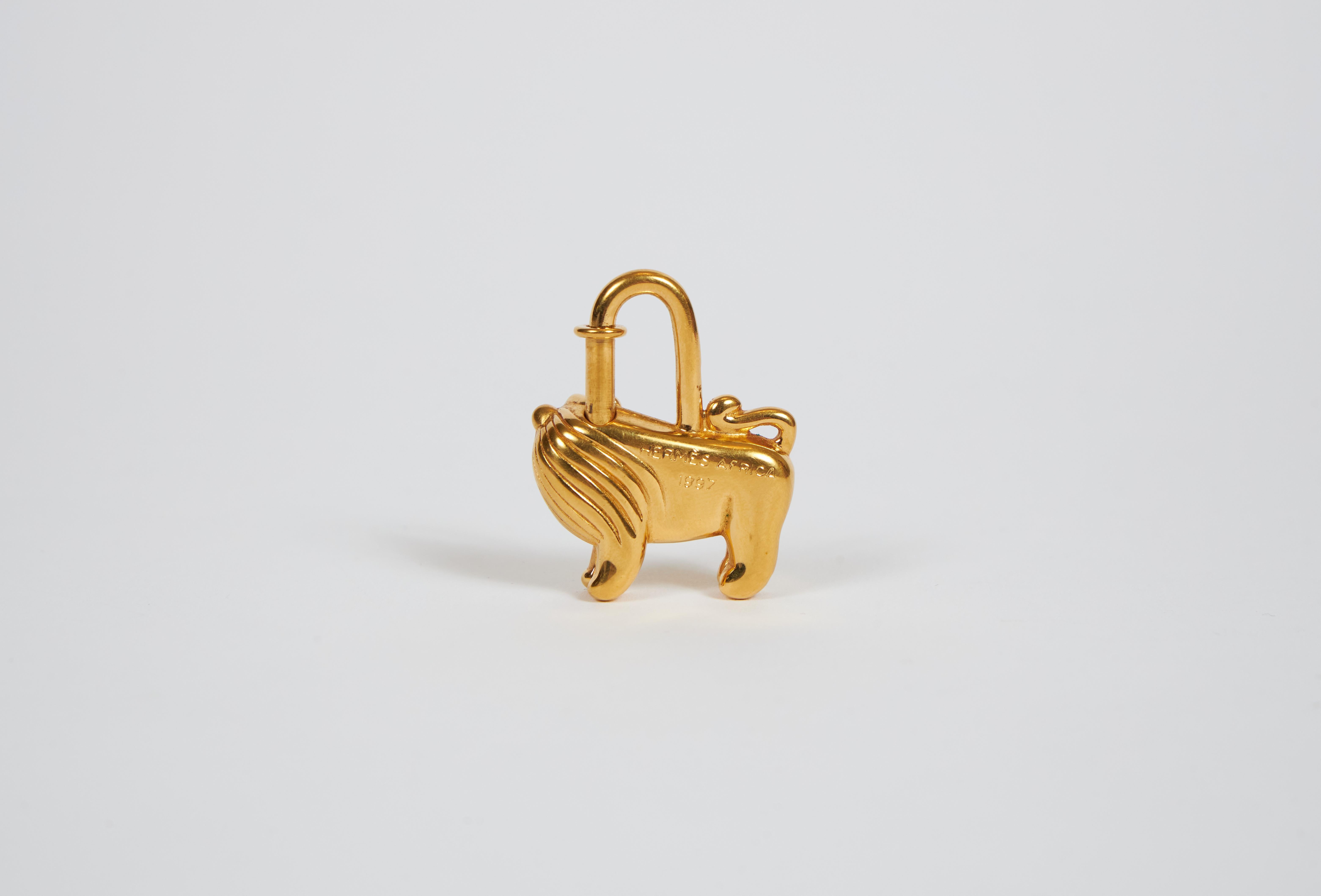 1997 Hermes Collectible Cadena Collectible Gold Lion Charm in Box In Excellent Condition In West Hollywood, CA