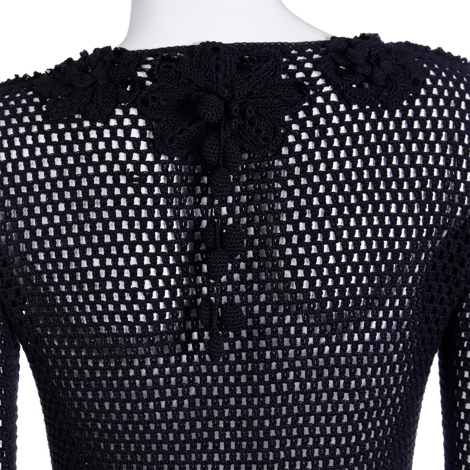 1997 Isaac Mizrahi Runway Tiny Label Top cardigan en crochet noir avec perles en vente 7