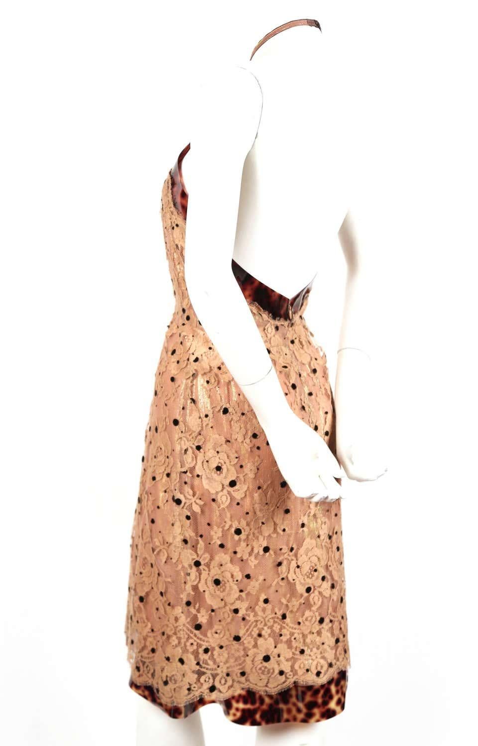 1997 Karl Lagerfeld for Chloe lace RUNWAY dress with iridescent lining In Good Condition For Sale In San Fransisco, CA