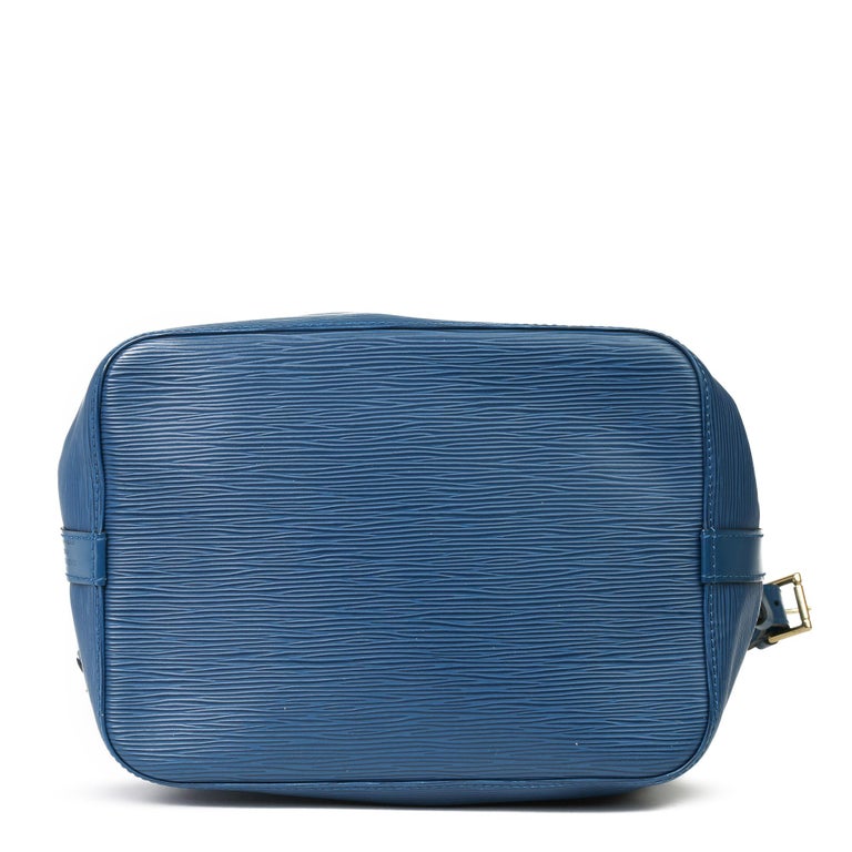 Petit noé trunk leather handbag Louis Vuitton Blue in Leather - 31993662