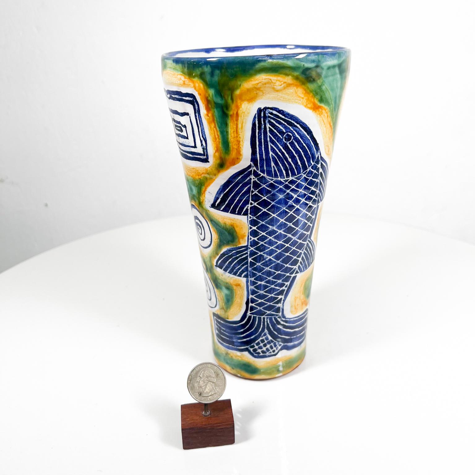 1997 Modern Blue and Green Fish Pottery Ceramic Vase In Good Condition For Sale In Chula Vista, CA
