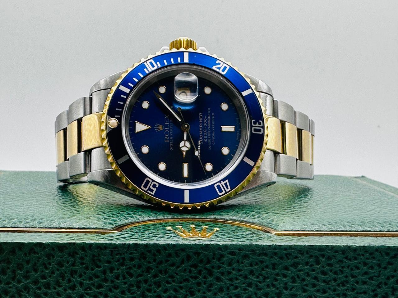 Women's or Men's 1997 Rolex Submariner Date 16613 – Two-Tone Blue “Bluesy” For Sale