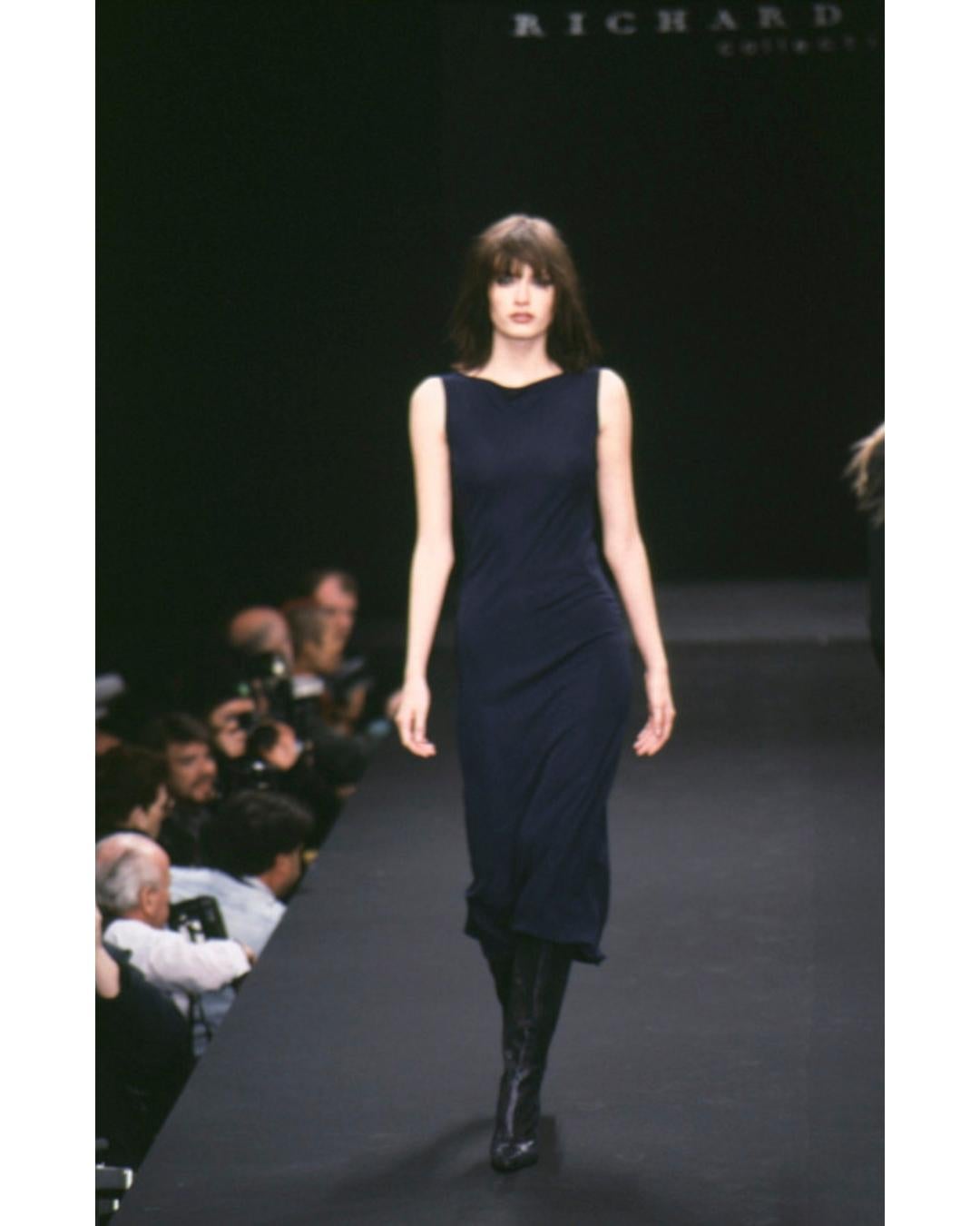 1997 Pasarela Documentada Richard Tyler Vestido de tirantes azul marino en venta 1