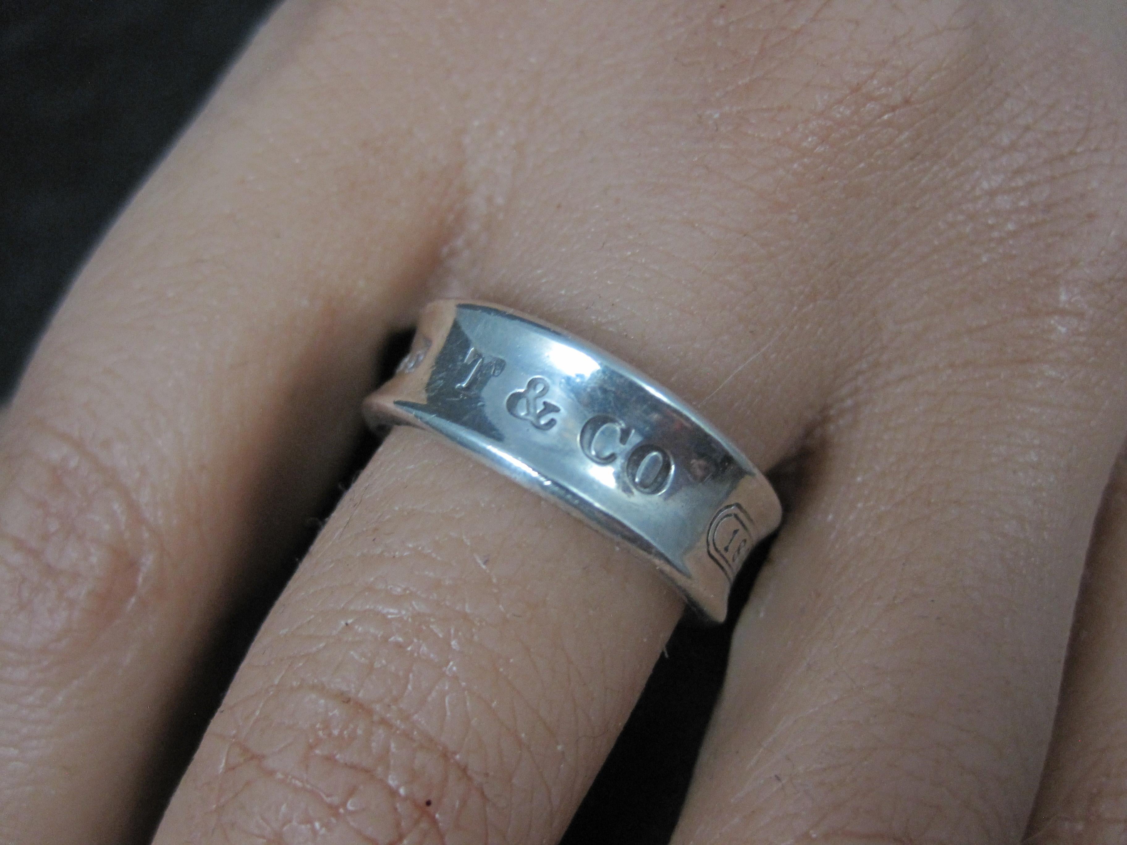 1997 Tiffany & Co 1837 Band Ring Sterling Silver Size 6.5 For Sale 7
