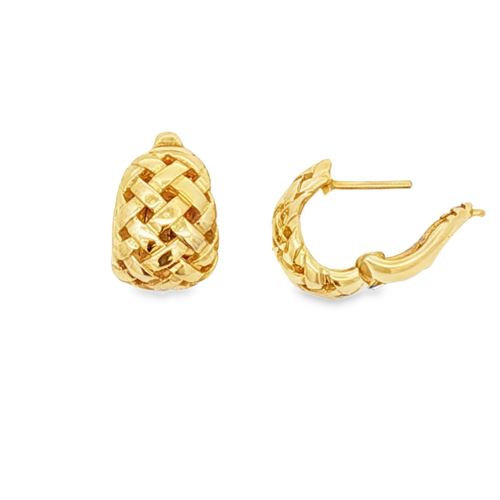 1997 Tiffany & Co. Orecchini a cerchio Vannerie Basket Weave Huggie in oro giallo 18 carati in vendita 1