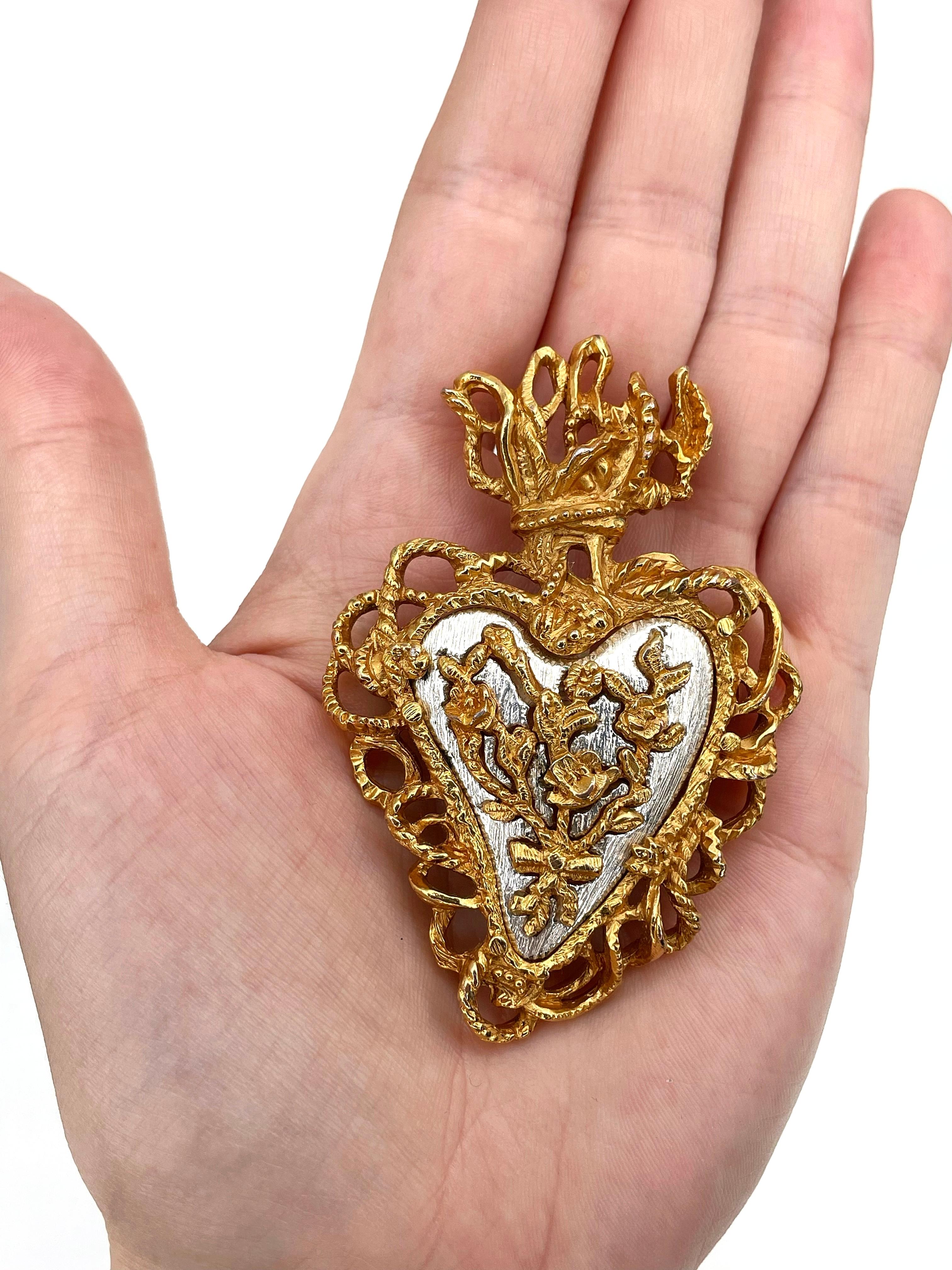 1990s Vintage Christian Lacroix Sacred Flaming Floral Heart Pin Brooch In Good Condition In Vilnius, LT