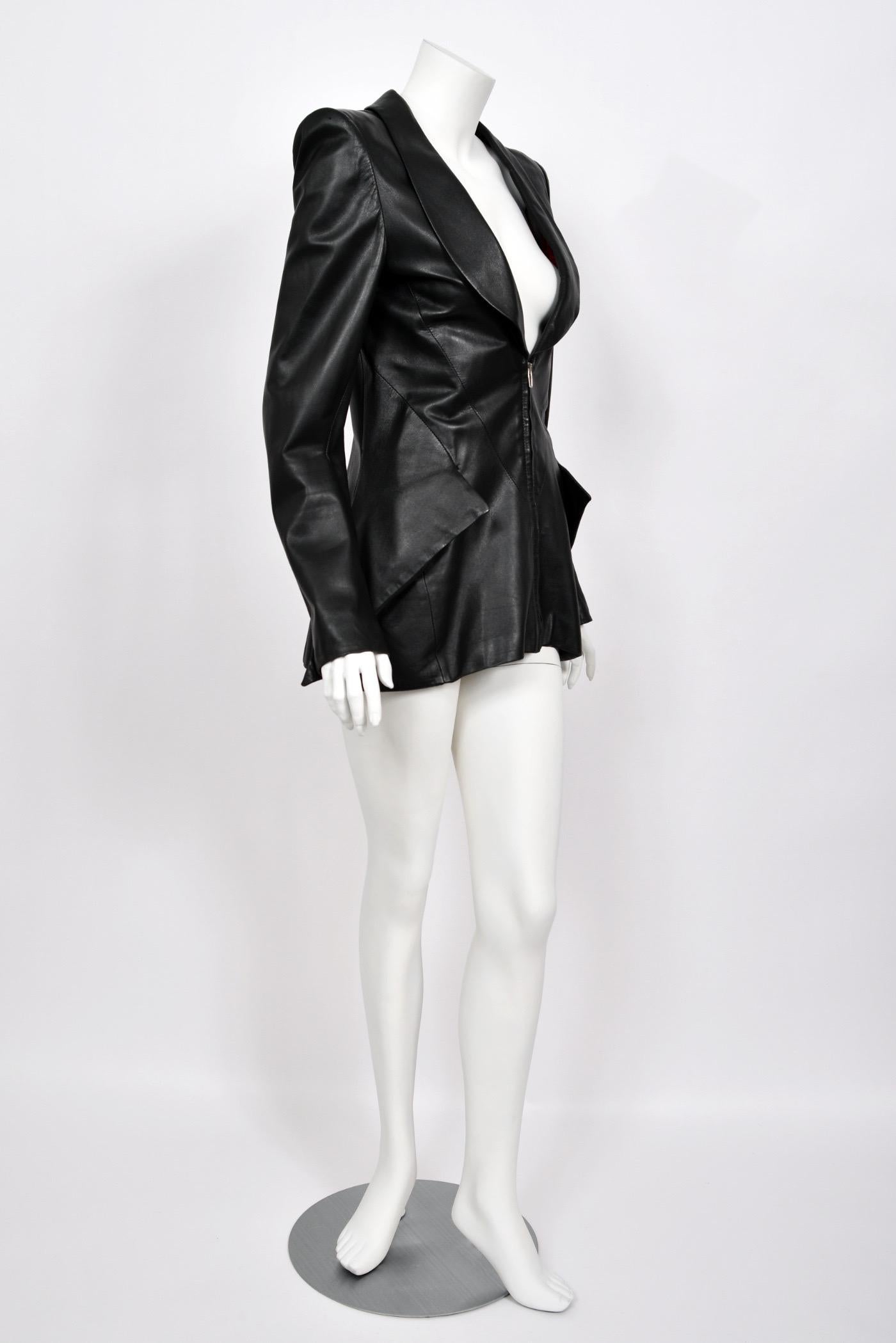 1998 Alexander McQueen Lifetime 'Joan' Collection Black Leather Sculpted Jacket For Sale 1
