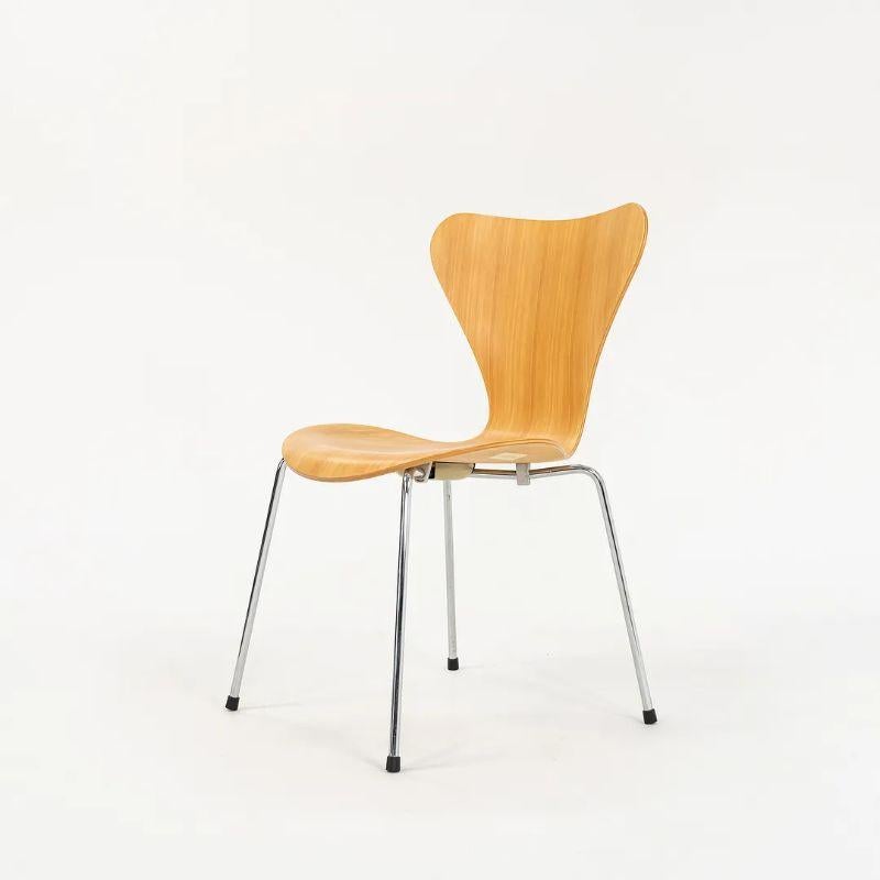 1998 Arne Jacobsen for Fritz Hansen Series 7 Dining / Side Chair, Model 3107 For Sale 3