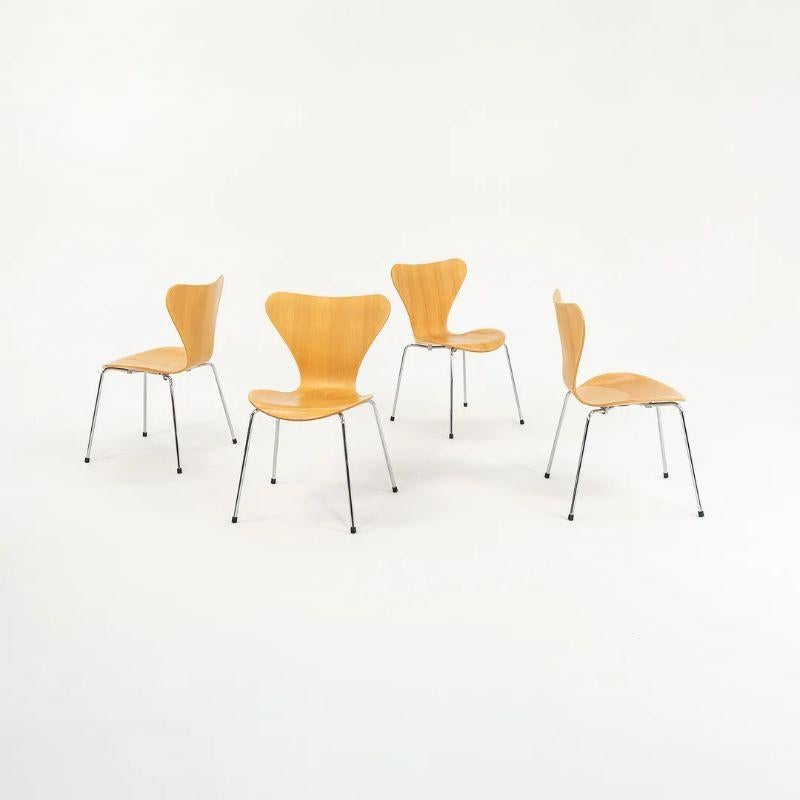 1998 Arne Jacobsen for Fritz Hansen Series 7 Dining / Side Chair, Model 3107 For Sale 4