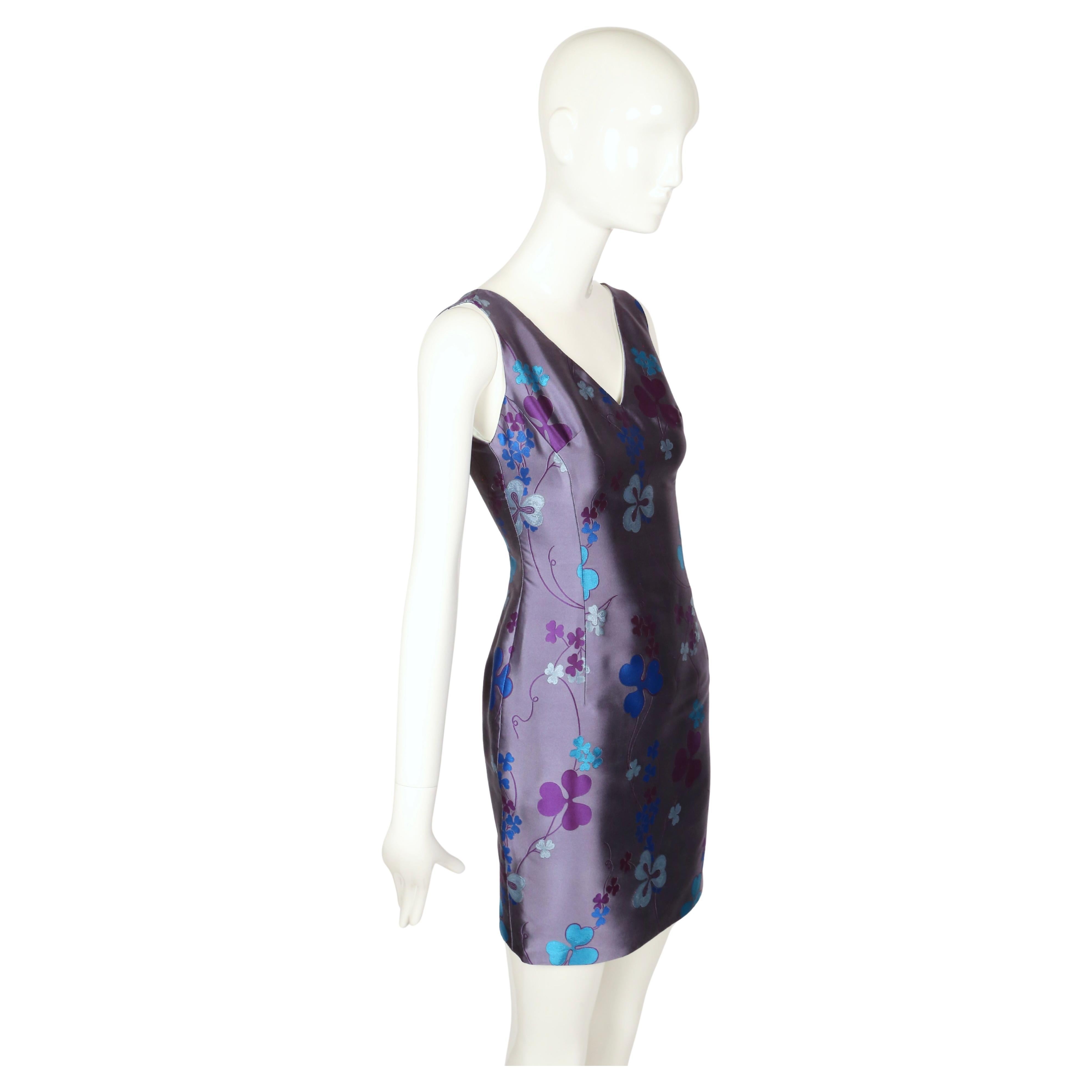 1998 ATELIER VERSACE Haute Couture Minikleid aus geblümter Seide RUNWAY im Zustand „Gut“ im Angebot in San Fransisco, CA