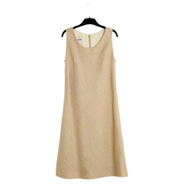 Chanel Robe - 7 For Sale on 1stDibs | chanel bath robe, chanel robes ...