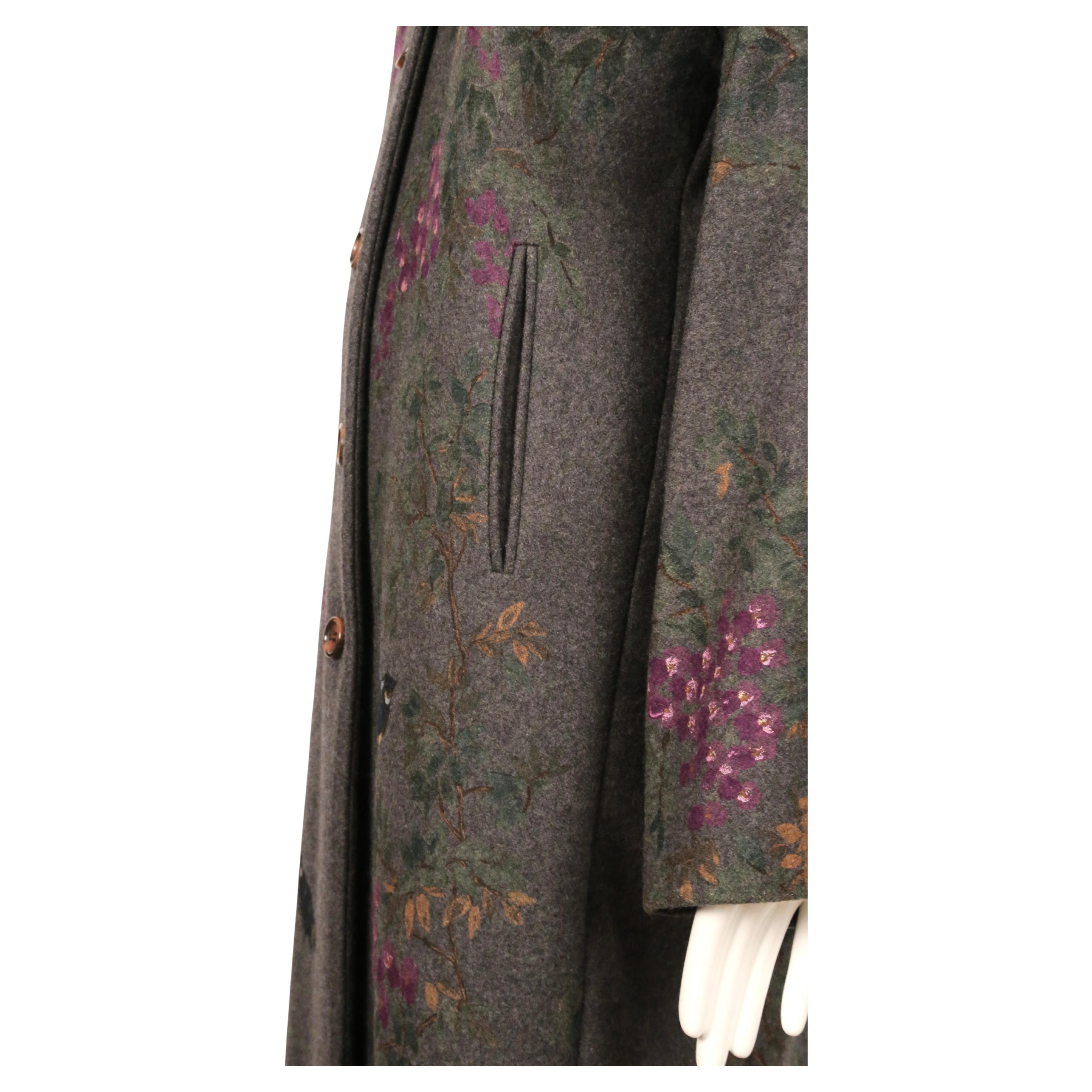 1998 DOLCE & GABBANA hand painted Kimono coat in grey wool For Sale 3