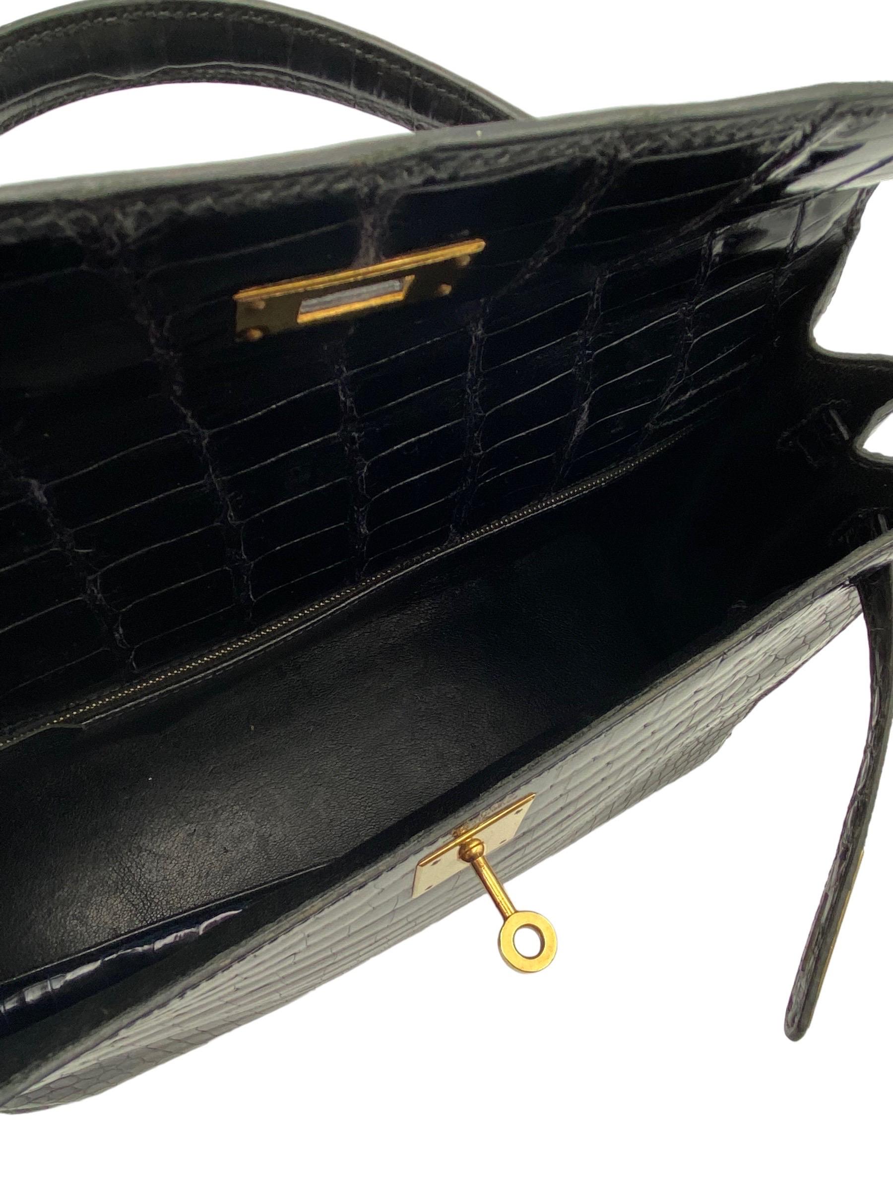 1998 Hermès Kelly 32 Black Leather Top Handle Bag 8