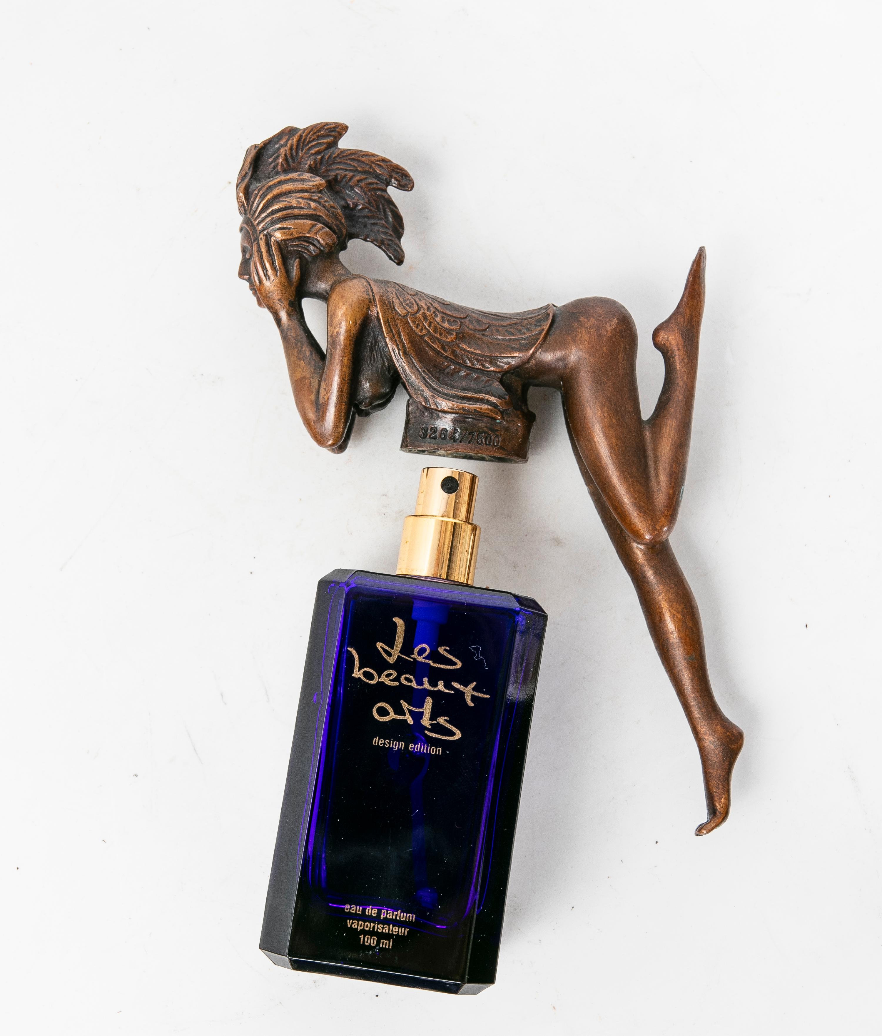 Flacon de parfum « Papagena » des Beaux-Arts en verre bleu foncé avec bronze, 1998 5