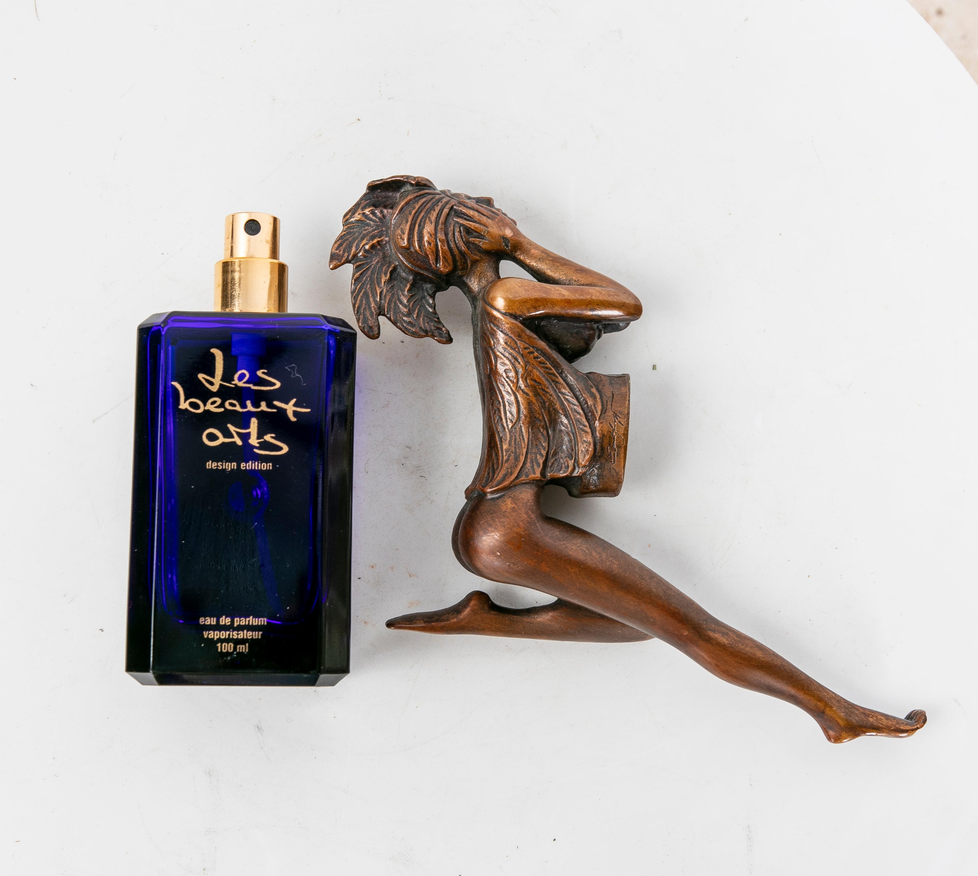Flacon de parfum « Papagena » des Beaux-Arts en verre bleu foncé avec bronze, 1998 9