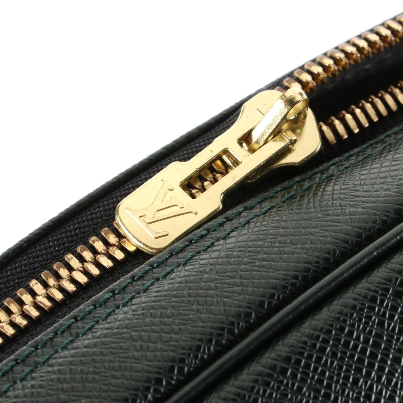 1998 Étonnamment nouveau ! Louis Vuitton Kendall GM Travel Bag en cuir Épicéa Taïga Unisexe en vente