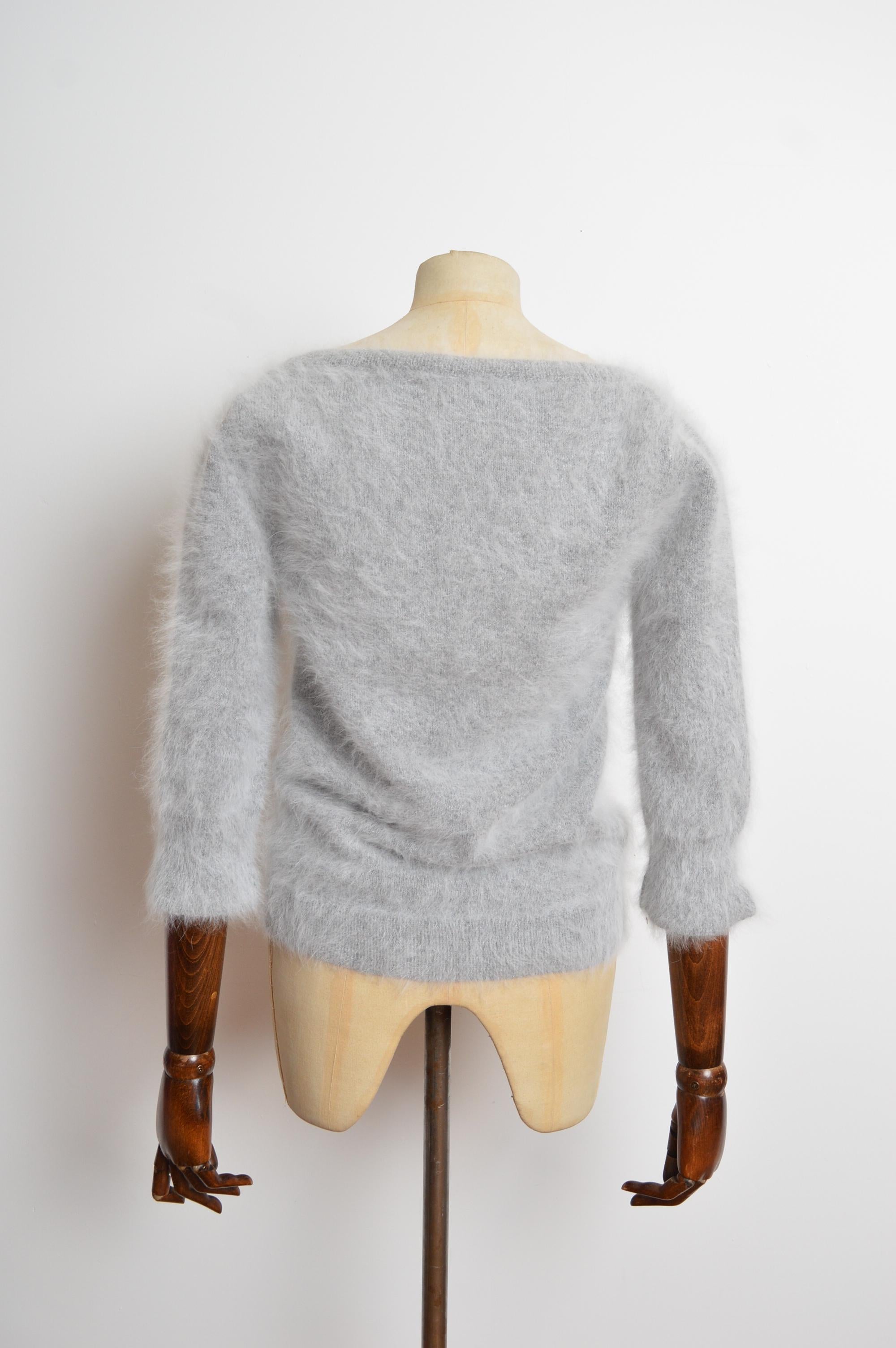 1998 Tom Ford Era GUCCI Soft fluffy Grey Angora 3/4 Sleeve Knit Sweater - Jumper en vente 6