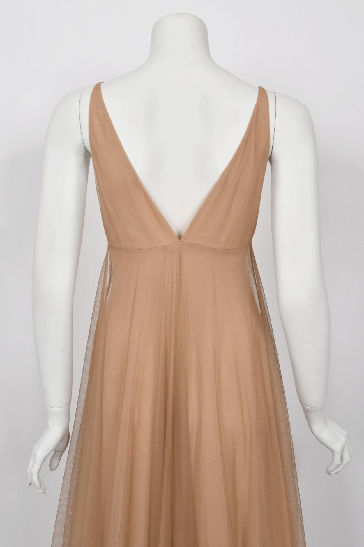 1998 Tom Ford for Gucci Runway 'Gisele' Nude Illusion Tulle Low-Cut Plunge Gown 7