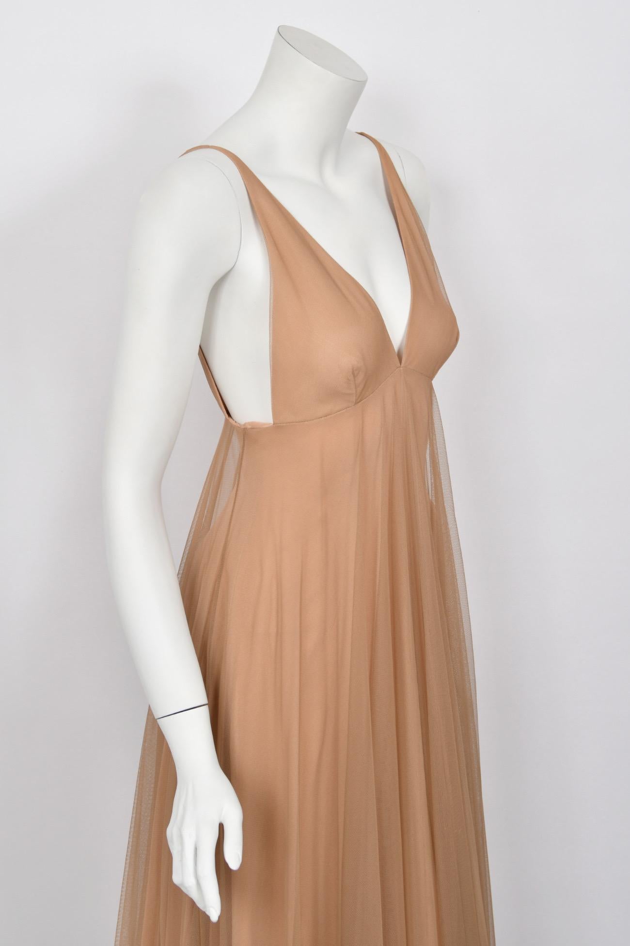 1998 Tom Ford for Gucci Runway 'Gisele' Nude Illusion Tulle Low-Cut Plunge Gown 2