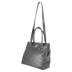 1999-2001 Chanel Handbag Black Grained Leather 