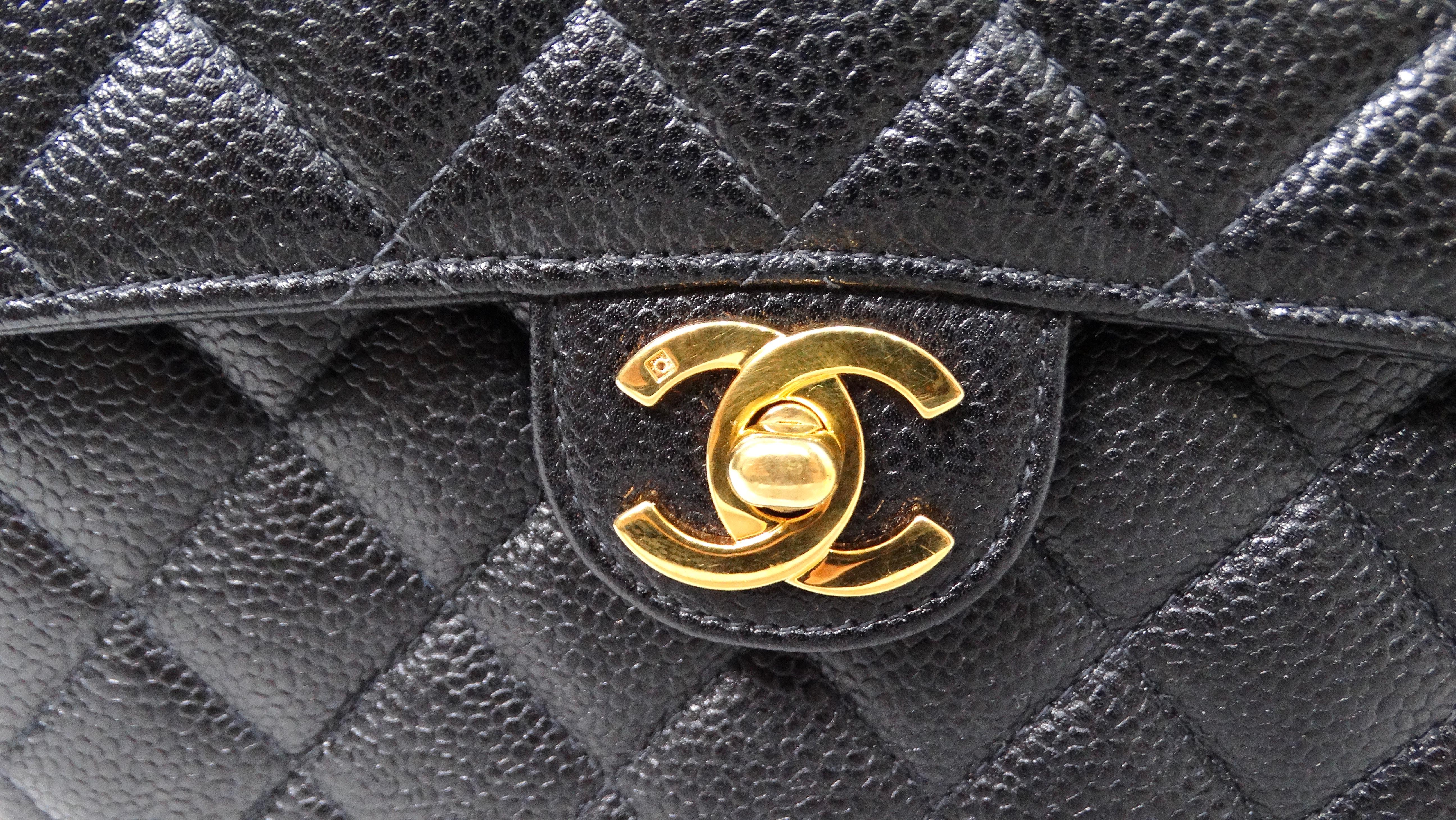 Women's or Men's 1999 Black Chanel Square Mini Caviar Leather Flap Bag For Sale
