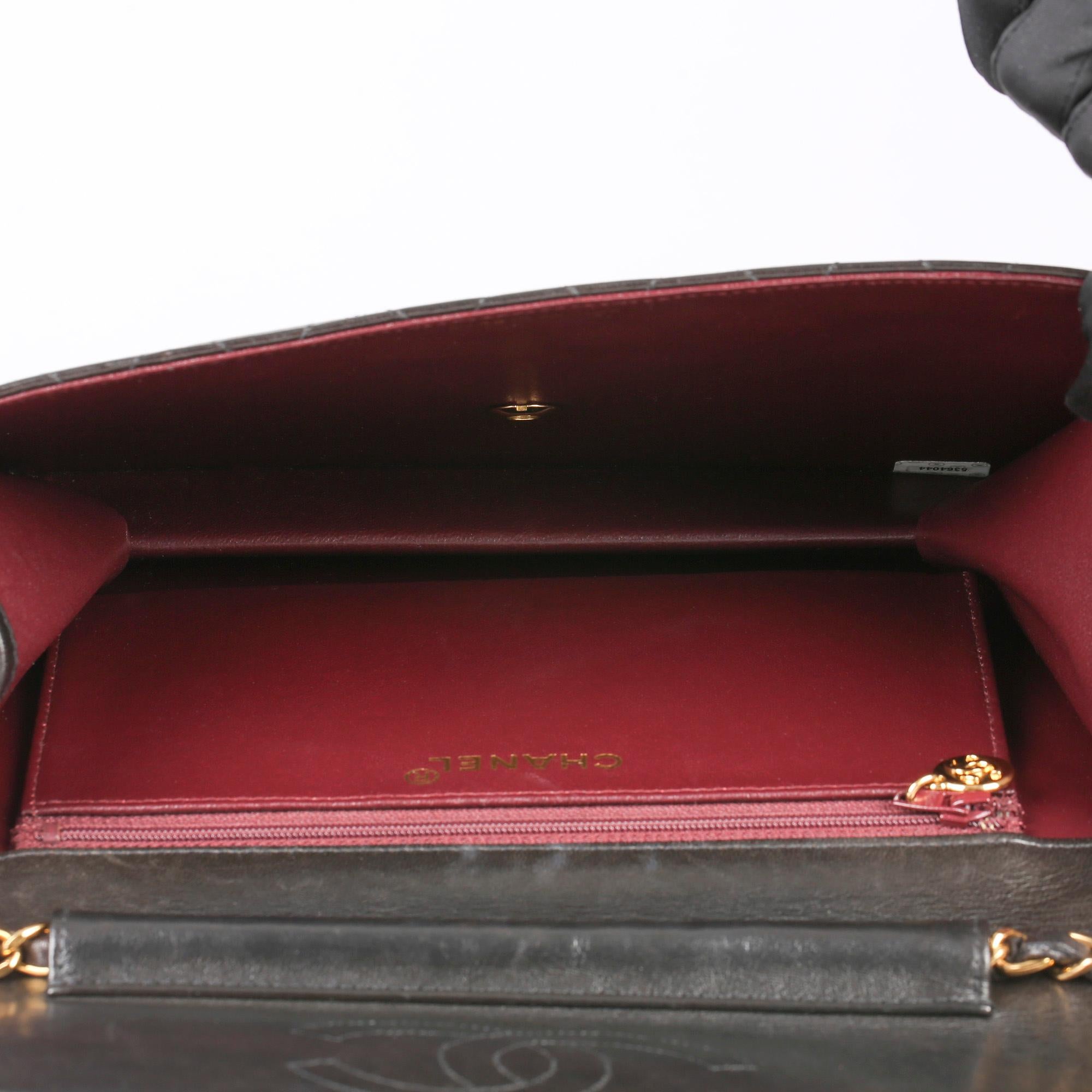 1999 Chanel Black Quilted Lambskin Vintage Medium Classic Single Flap Bag  7